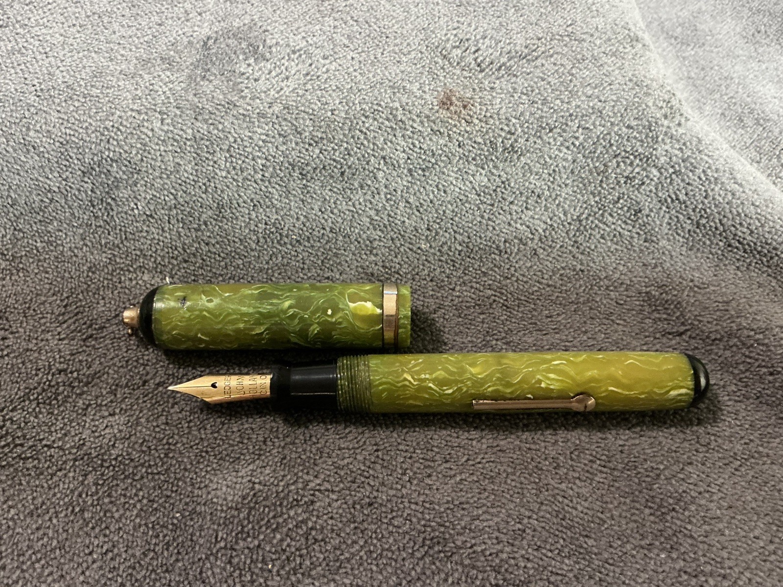 Vintage John Holland Jade Green Lever Fill Fountain Pen Vintage John Holland Jade Green Lever Fill Fountain Pen