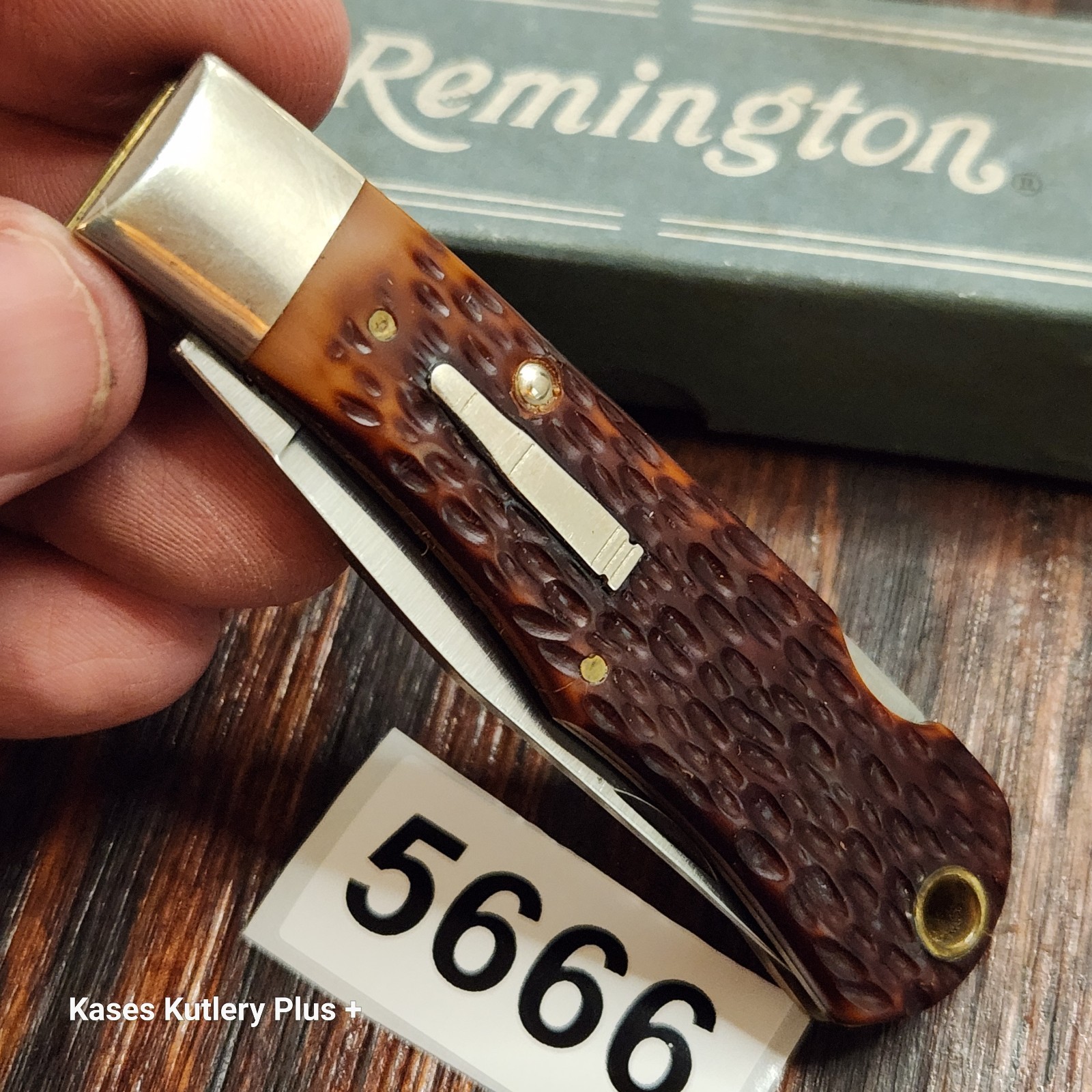 Remington UMC R1173 L Lockback Knife Made In USA 1984 3.63" Closed Remington UMC R1173 L Lockback Knife Made In USA 1984 3.63" Closed