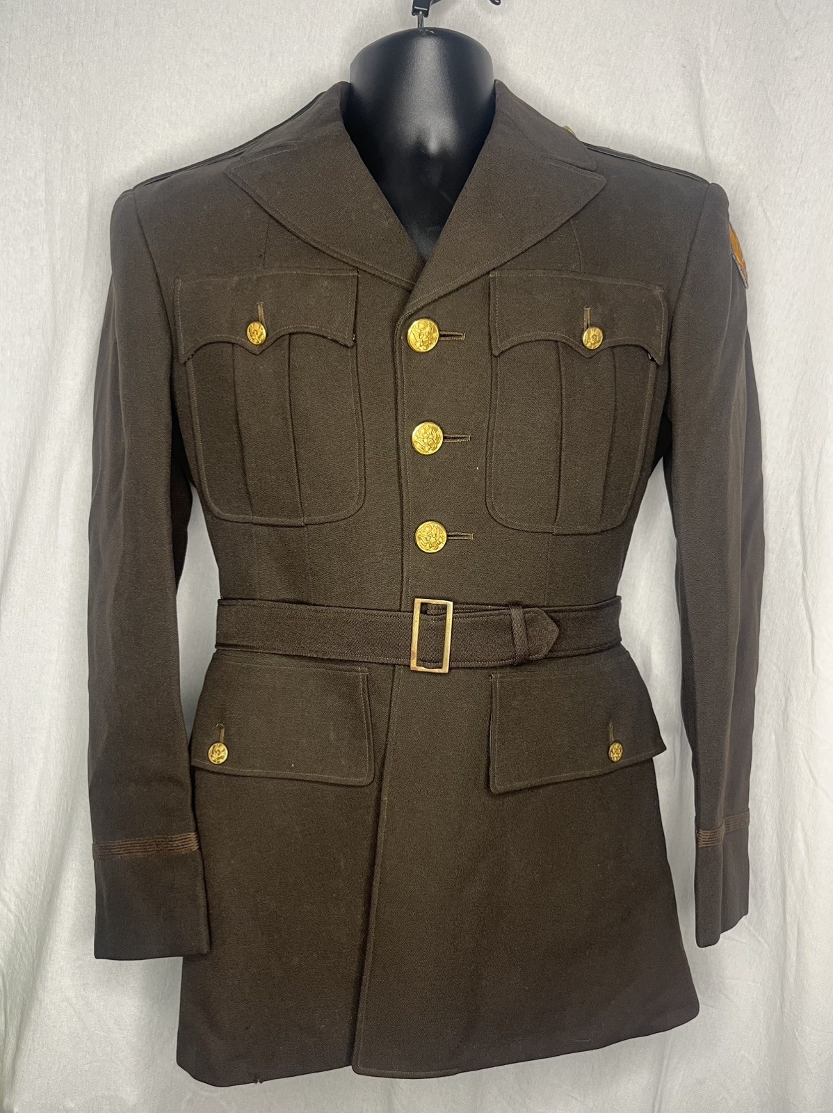 WWII NAMED USAAF 8th Air Force Pilots Uniform Jacket, WW2 Warrant Officer WOJG WWII NAMED USAAF 8th Air Force Pilots Uniform Jacket, WW2 Warrant Officer WOJG