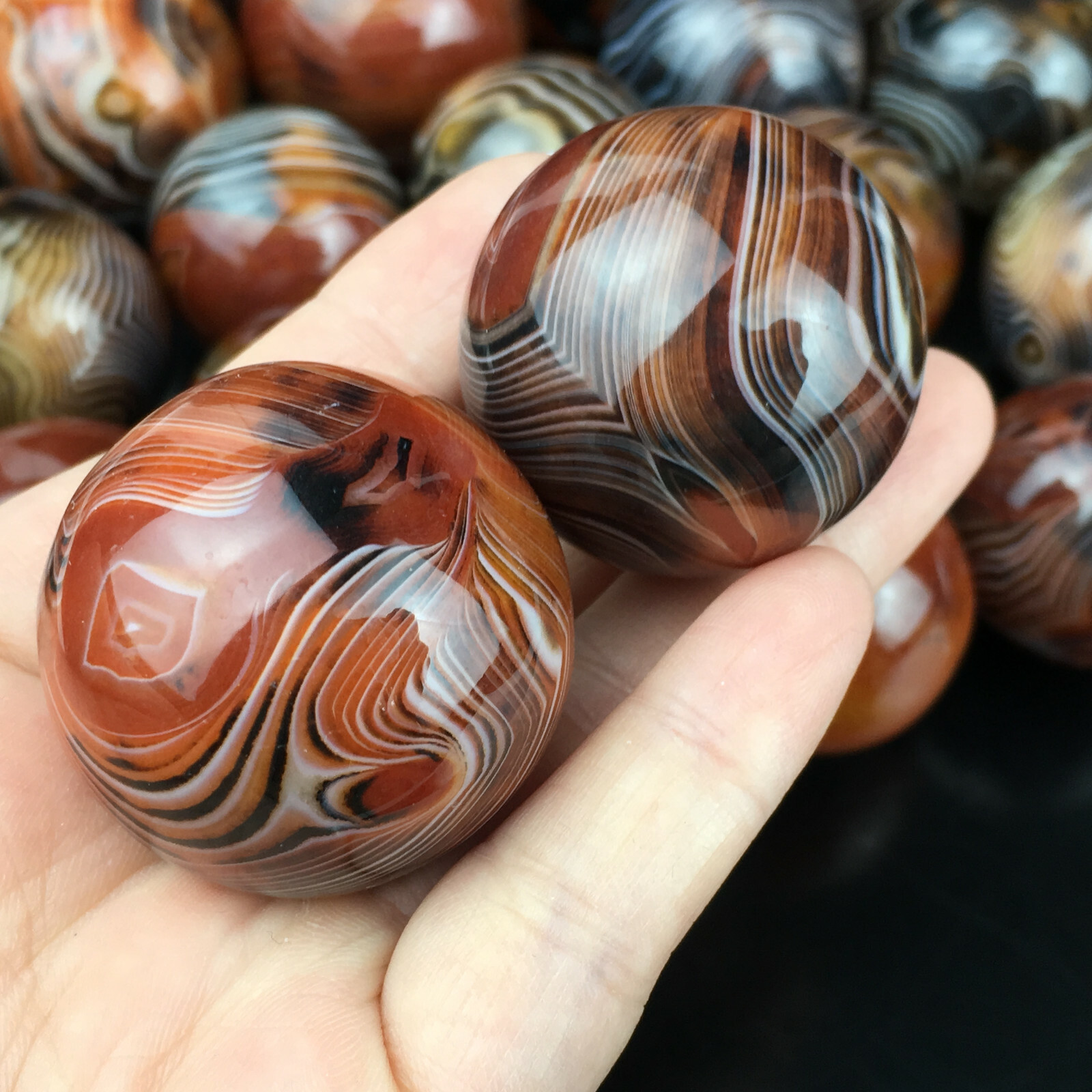 2.2LB Natural Polished Banded Agate Crystal Sphere Ball Healing 15PCS+