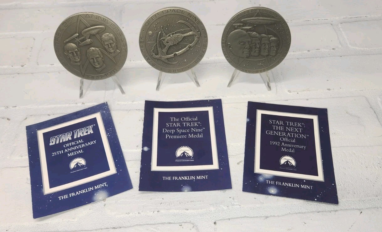 Vintage 3 Franklin Mint Star Trek Pewter Medals 25th TNG DS9 w/ Stands COAs Vintage 3 Franklin Mint Star Trek Pewter Medals 25th TNG DS9 w/ Stands COAs