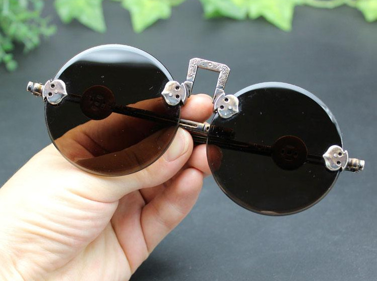 China antique Round mirror Sunglasses China antique Round mirror Sunglasses