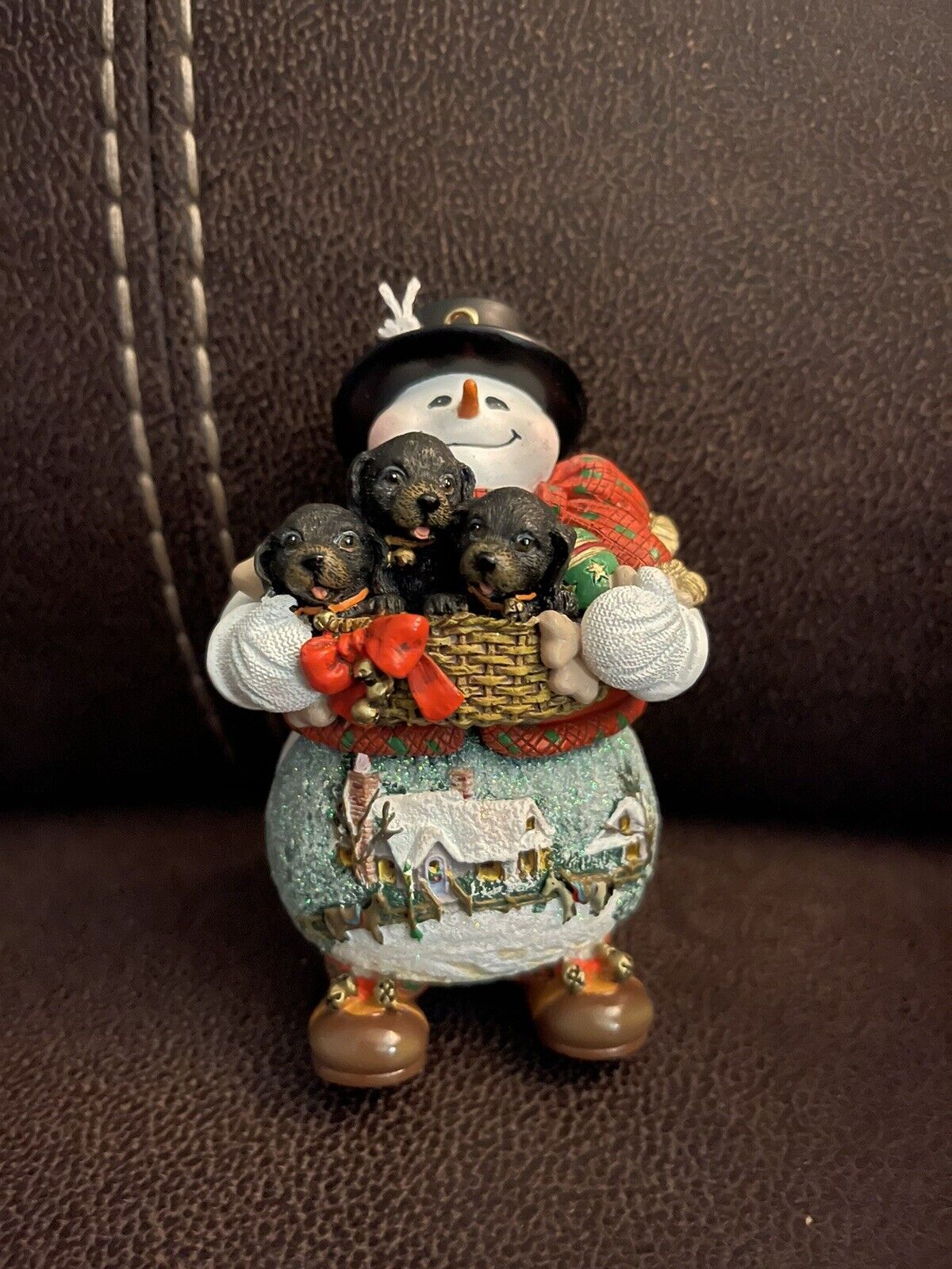 Thomas Kincaid Ashton Drake Armfuls Of Love Snowman Ornament (B)