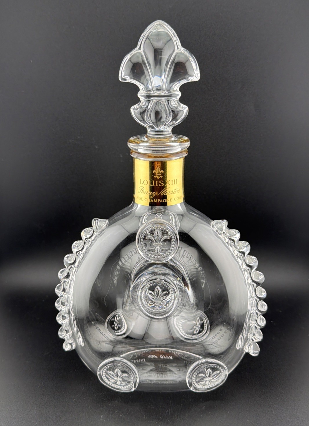 Remy Martin Louis XIII BACCARAT CRYSTAL Bottle 20 Carat Gold Neck Band