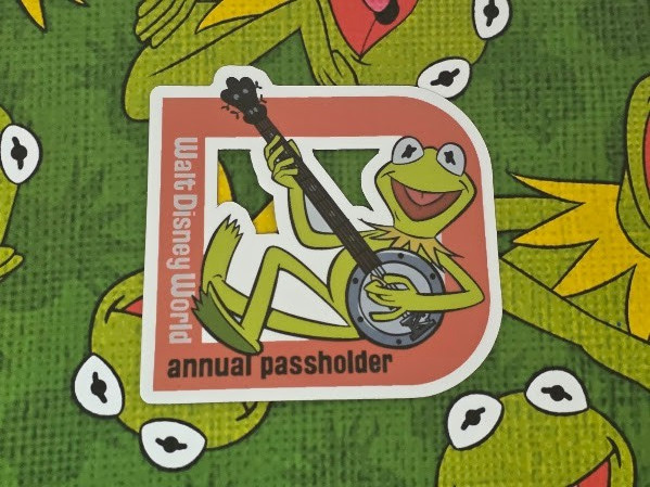 Walt Disney World Annual Passholder Magnet 2026 Kermit the Frog HOMEMADE Walt Disney World Annual Passholder Magnet 2026 Kermit the Frog HOMEMADE