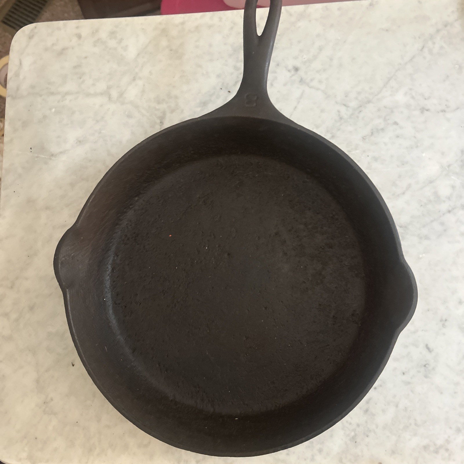 Griswold Large Block Logo - #8 Cast Iron Skillet VTG Griswold Large Block Logo - #8 Cast Iron Skillet VTG