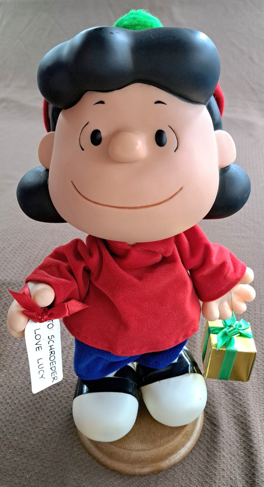 Peanuts Lucy Van Pelt Very RARE Santa's Best Holiday Animation 17" Store Display Peanuts Lucy Van Pelt Very RARE Santa's Best Holiday Animation 17" Store Display