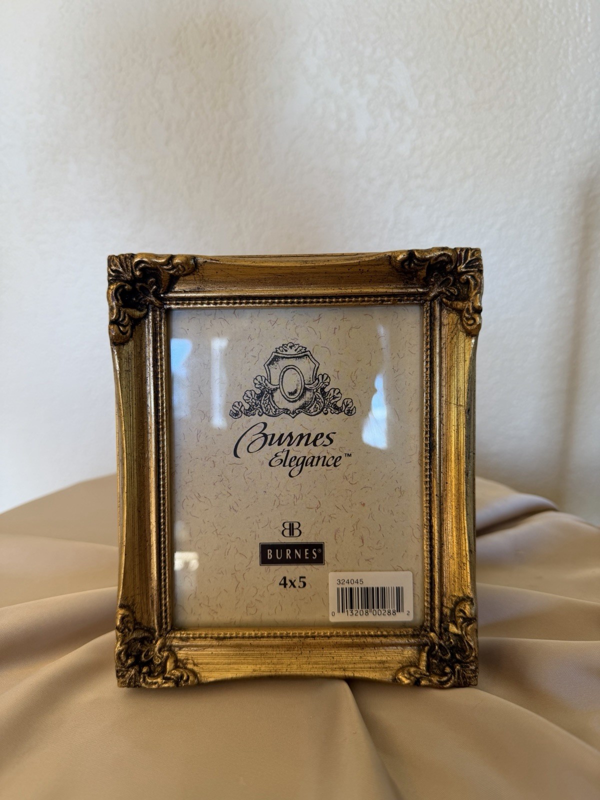 Vintage Burnes Elegance Gold Ornate 4x5 Picture Frame Baroque Rococo NIB New Vintage Burnes Elegance Gold Ornate 4x5 Picture Frame Baroque Rococo NIB New