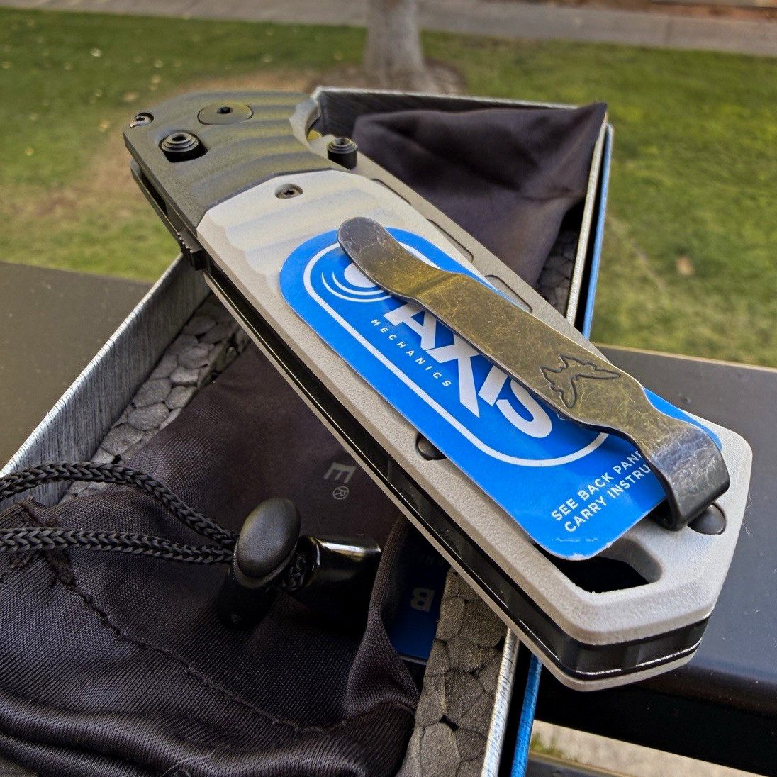 Benchmade 593GY-02 PSK Pocketknife Axis Lock Gray G10 Plain Drop Point Benchmade 593GY-02 PSK Pocketknife Axis Lock Gray G10 Plain Drop Point