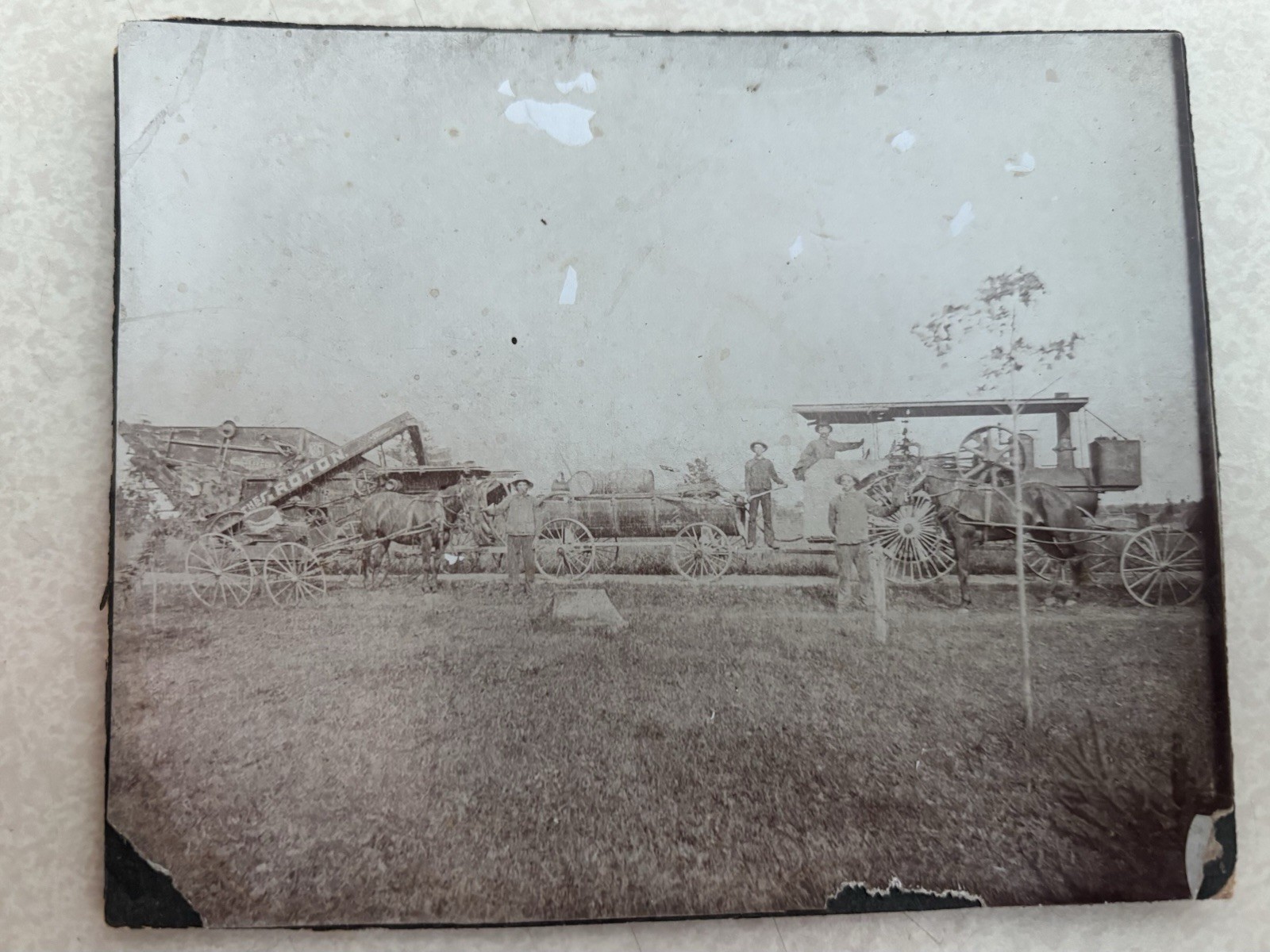 Cabinet Card Photo Of Steam Traction Engine & Threshing Outfit, C.1890s Cabinet Card Photo Of Steam Traction Engine & Threshing Outfit, C.1890s