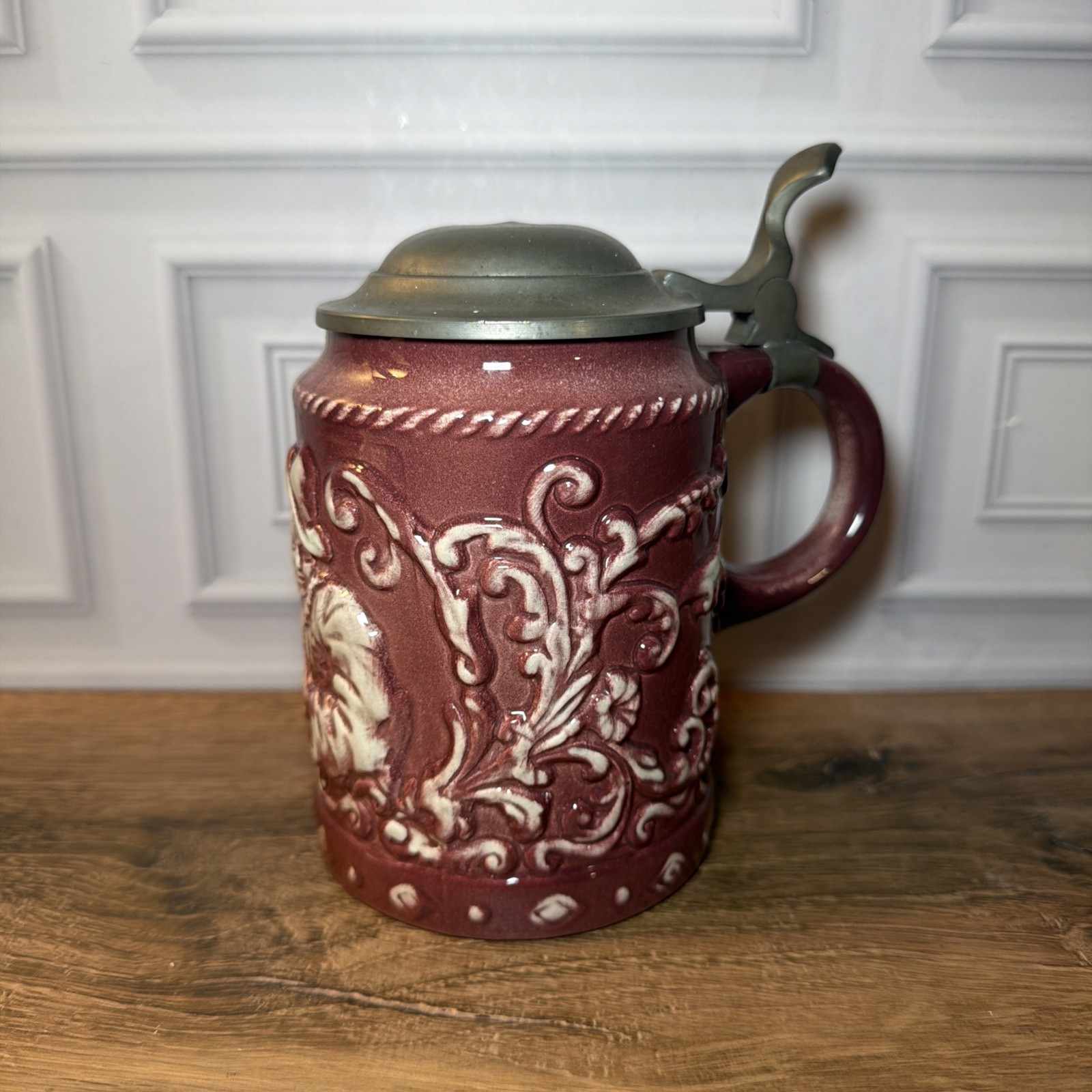 6” Vintage Gerz German Stoneware Raised Floral Scroll Lidded Beer Stein 6” Vintage Gerz German Stoneware Raised Floral Scroll Lidded Beer Stein