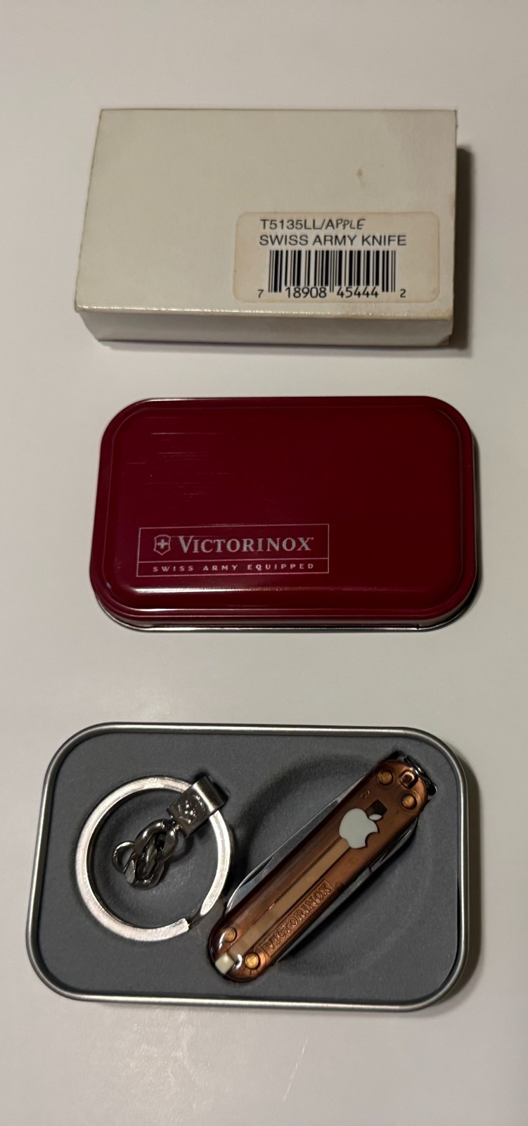 RARE Victorinox Swiss Army Knife Apple (Mac) Logo Gift Set w/ tin and Keychain RARE Victorinox Swiss Army Knife Apple (Mac) Logo Gift Set w/ tin and Keychain