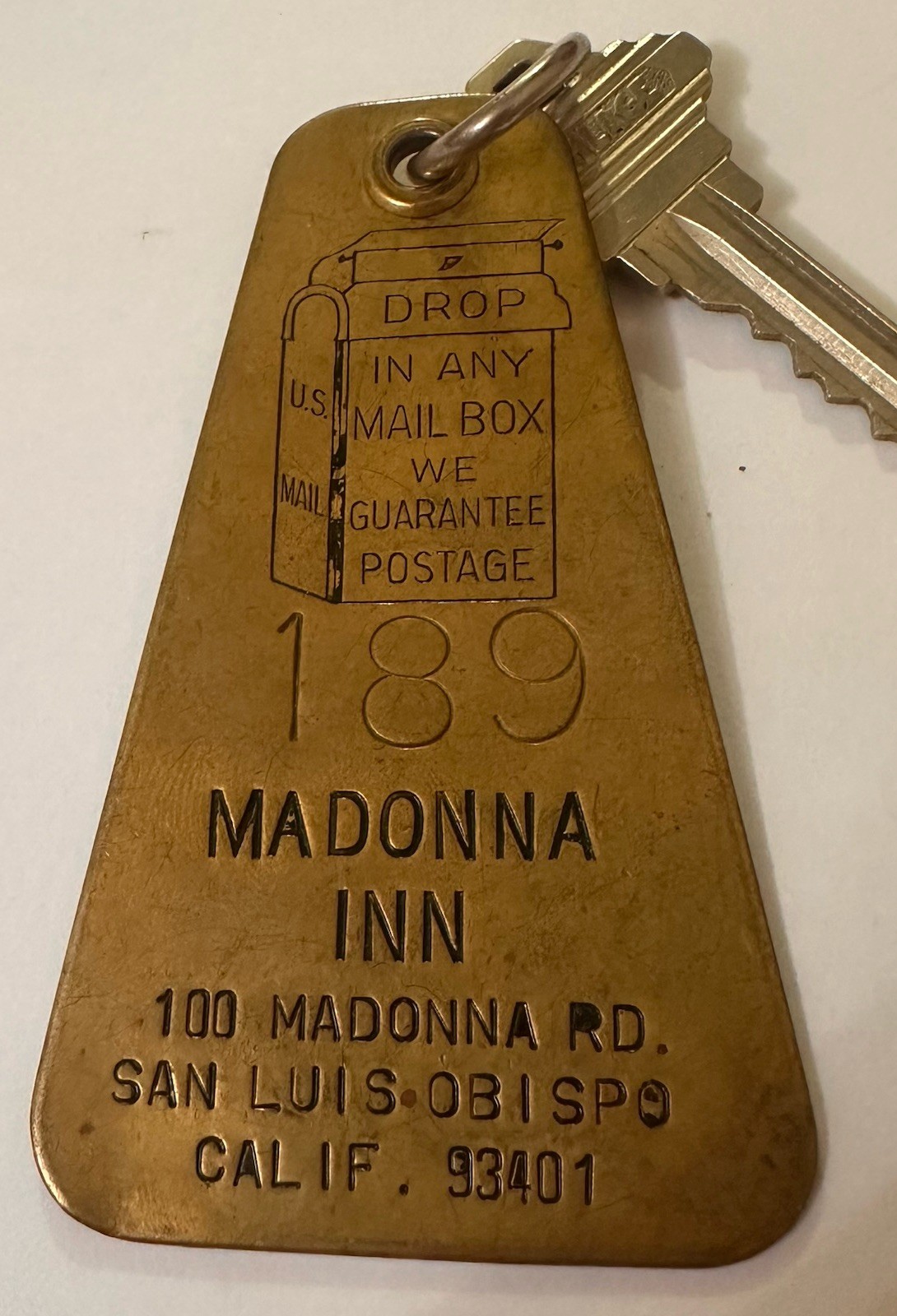 Madonna Inn 100 Madonna Rd., San Luis Obispo, CA 93401 Brass Hotel Room Key #189 Madonna Inn 100 Madonna Rd., San Luis Obispo, CA 93401 Brass Hotel Room Key #189