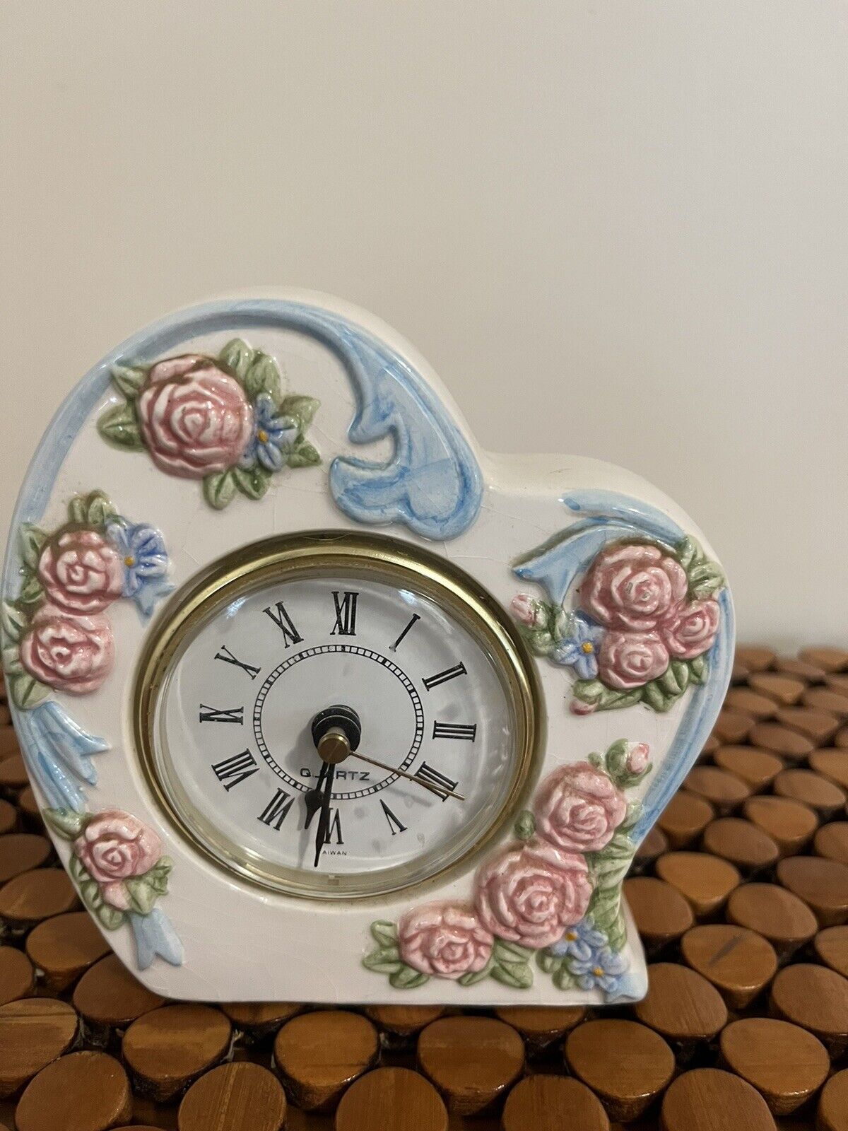 Vintage Table Clock With Flowers 