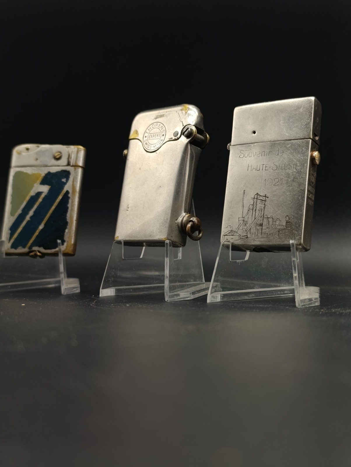 Lot 3 Automatic Lighters Collection FLATTY , Thorens, HW Hahway (2 For Repair) Lot 3 Automatic Lighters Collection FLATTY , Thorens, HW Hahway (2 For Repair)