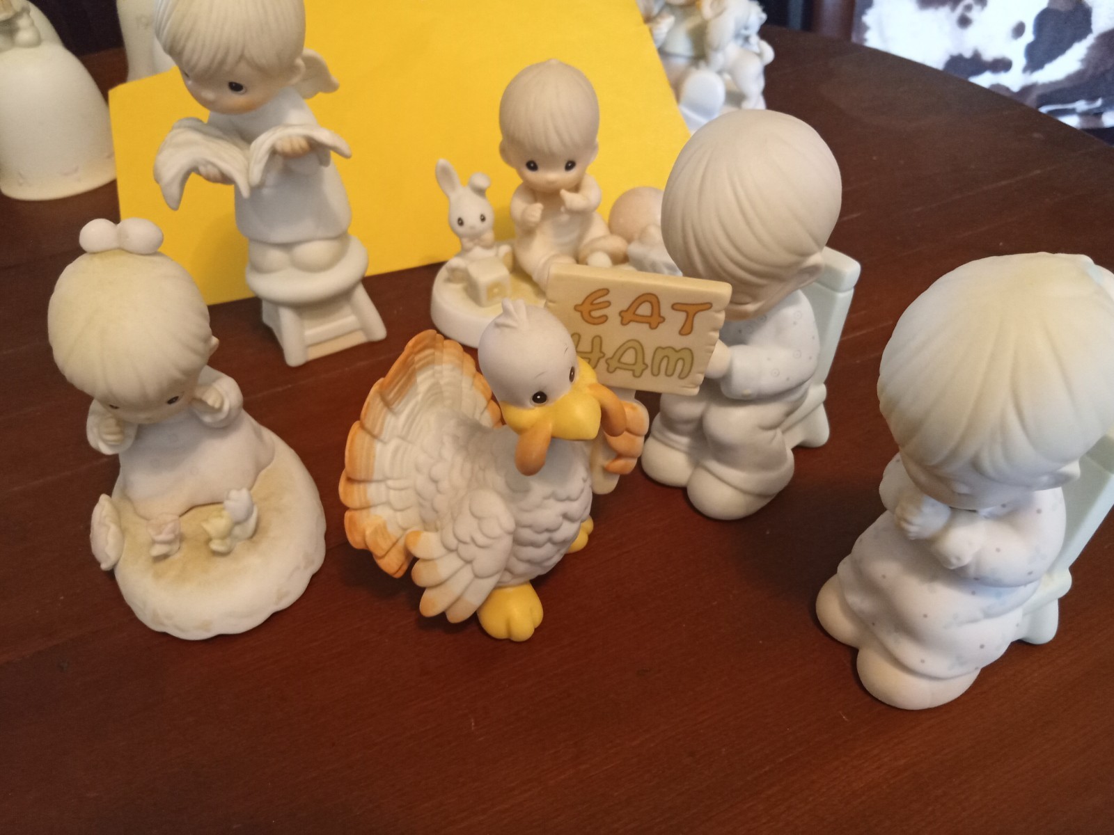 Precious Moments-vintage group of 6 -all of them together for one price-perfect Precious Moments-vintage group of 6 -all of them together for one price-perfect
