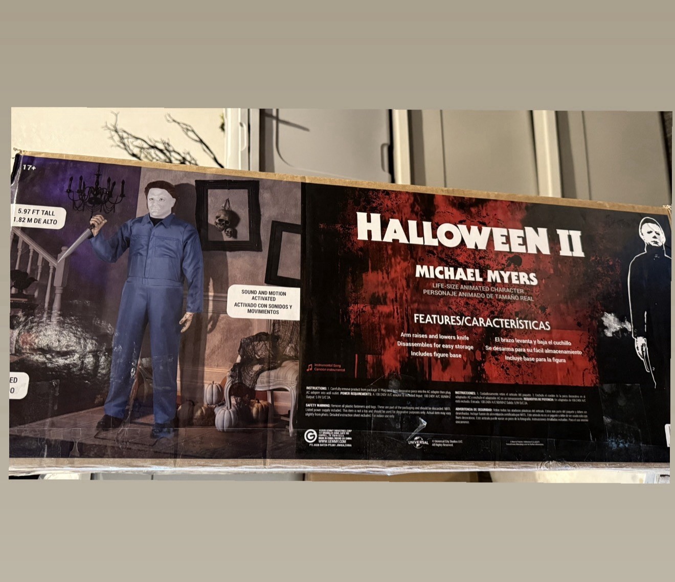 Halloween 2 Michael Myers Holding Knife Animatronic 6' Life Size Prop Gemmy NEW Halloween 2 Michael Myers Holding Knife Animatronic 6' Life Size Prop Gemmy NEW