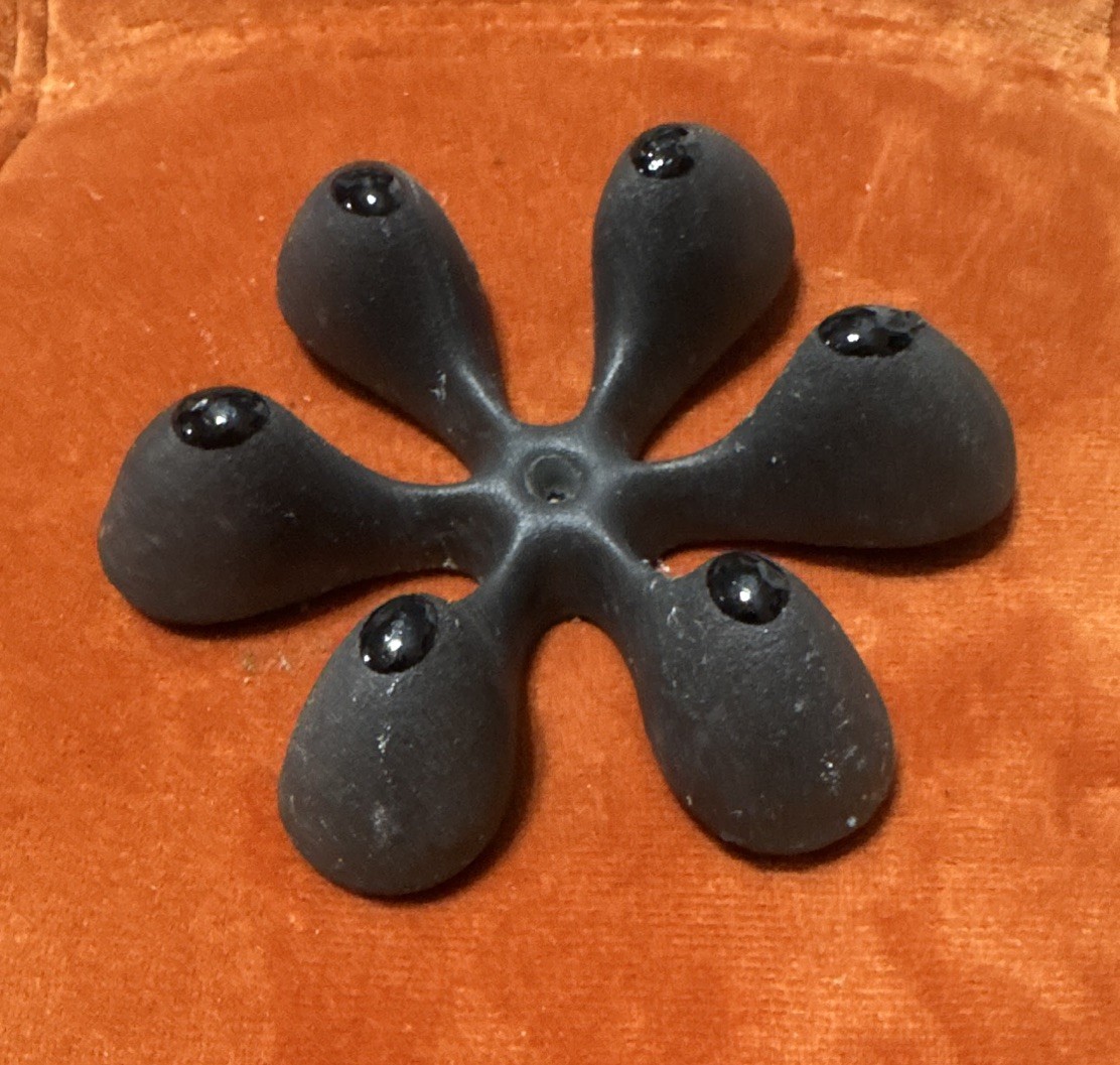 Vintage 1960’s Danish Cast Iron flower candle holder by Laurids Lonborg Vintage 1960’s Danish Cast Iron flower candle holder by Laurids Lonborg