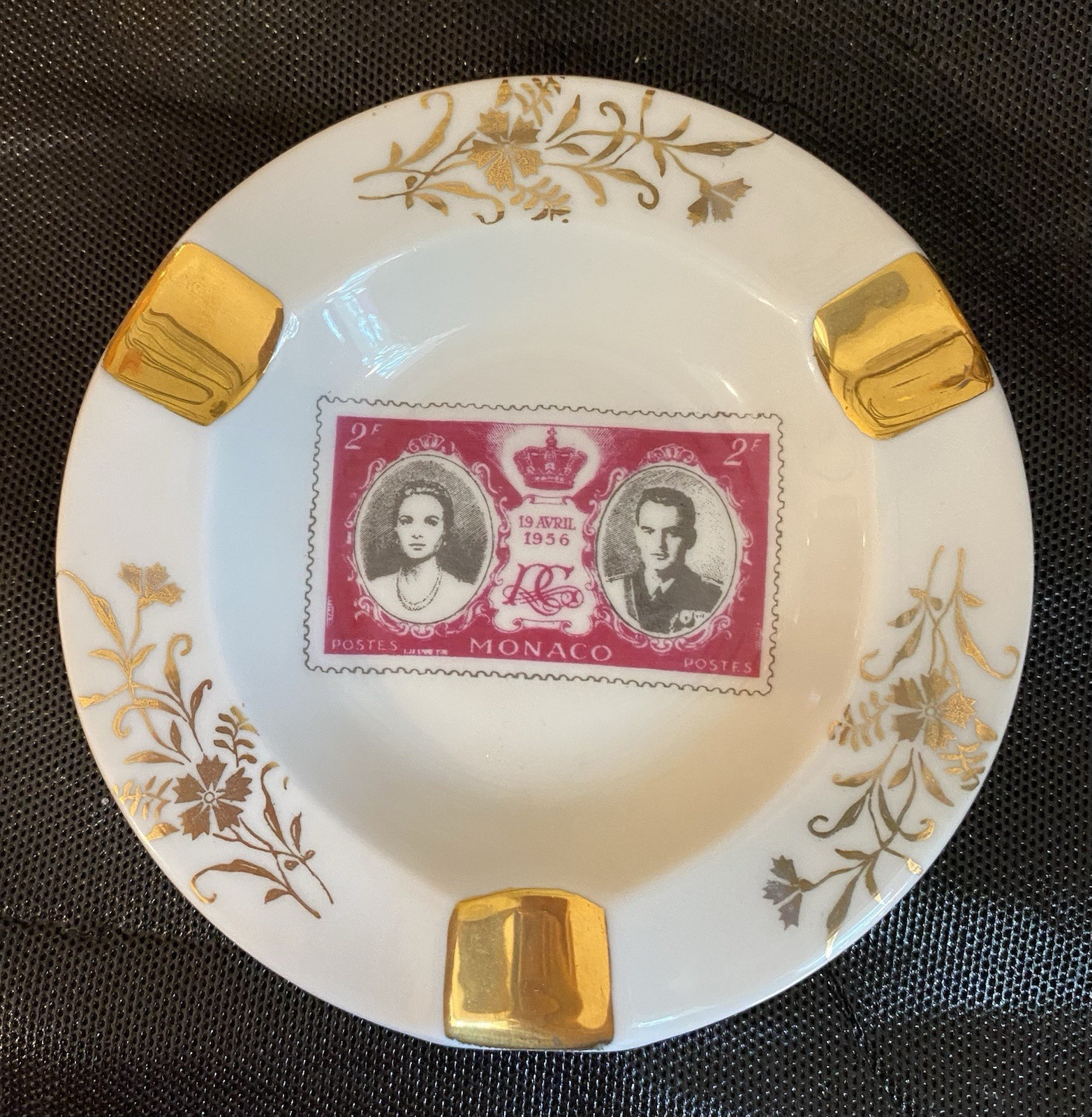 LIMOGE PORCELAIN RANIER & KELLY WEDDING COMMEMORATIVE ASHTRAY 4/19/56 LIMOGE PORCELAIN RANIER & KELLY WEDDING COMMEMORATIVE ASHTRAY 4/19/56