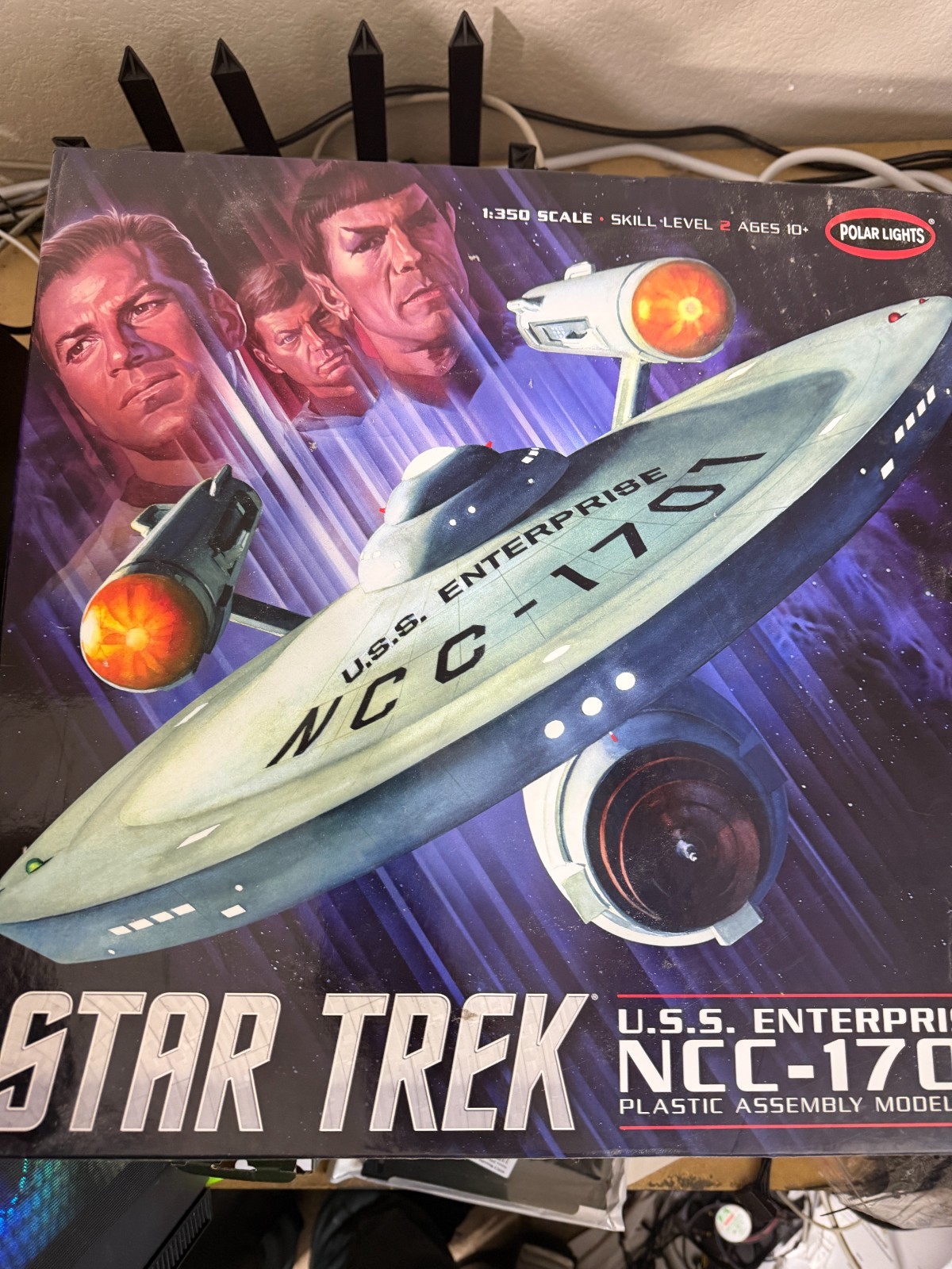 1/350 scale Star Trek USS Enterprise NCC-1701 Refit w/Paint Masks w/Xtra Decals 1/350 scale Star Trek USS Enterprise NCC-1701 Refit w/Paint Masks w/Xtra Decals