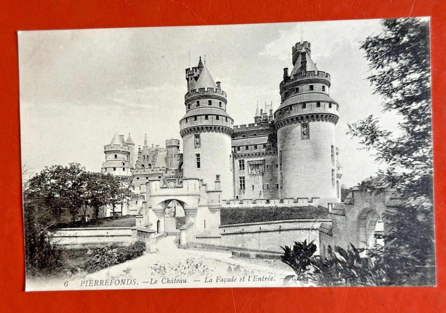 PIERREFONDS FRANCE~ Antique 1909 Unused Postcard ~ LE CHATEAU PIERREFONDS FRANCE~ Antique 1909 Unused Postcard ~ LE CHATEAU