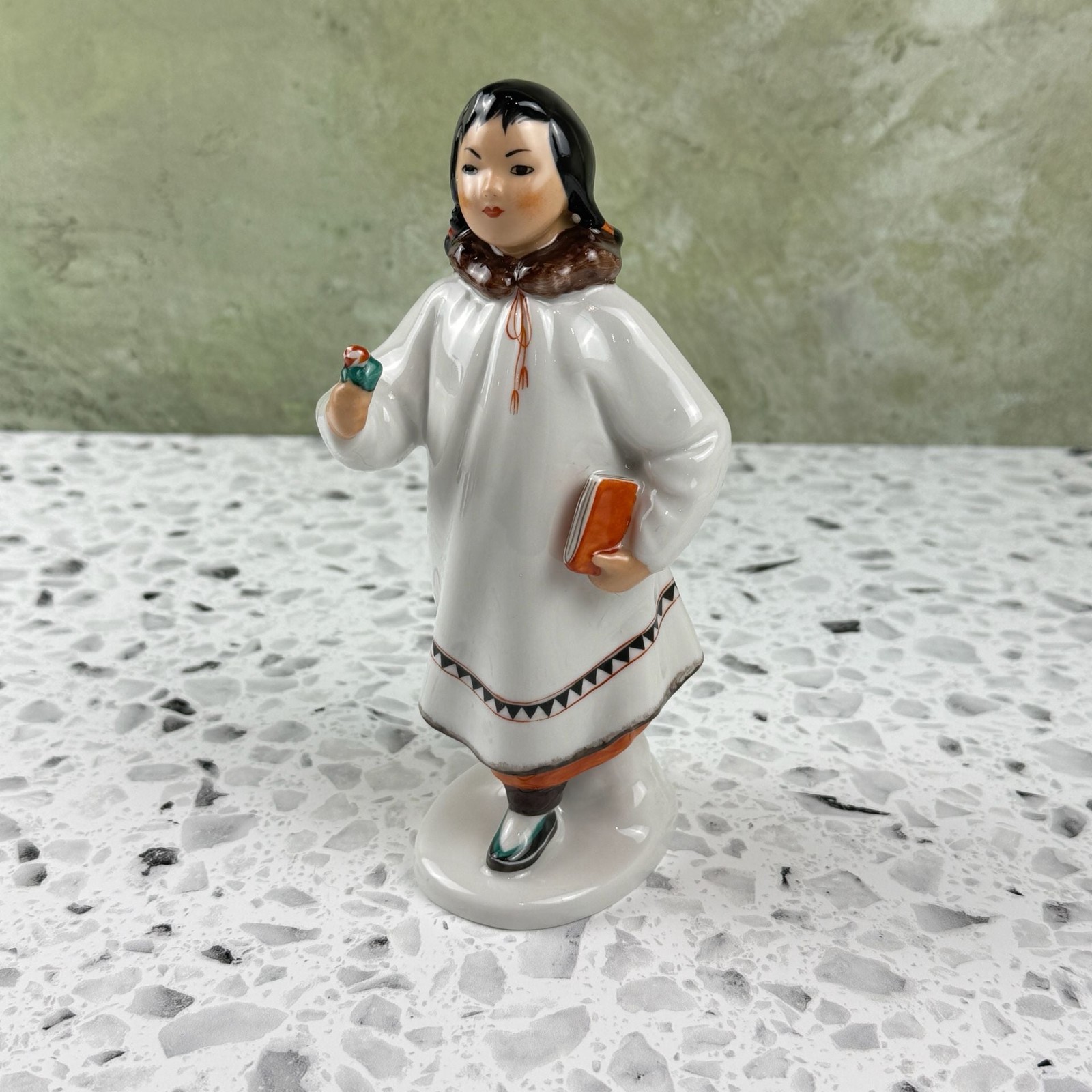 Vintage USSR Lomonosov Porcelain Inuit Girl Figurine Vintage USSR Lomonosov Porcelain Inuit Girl Figurine
