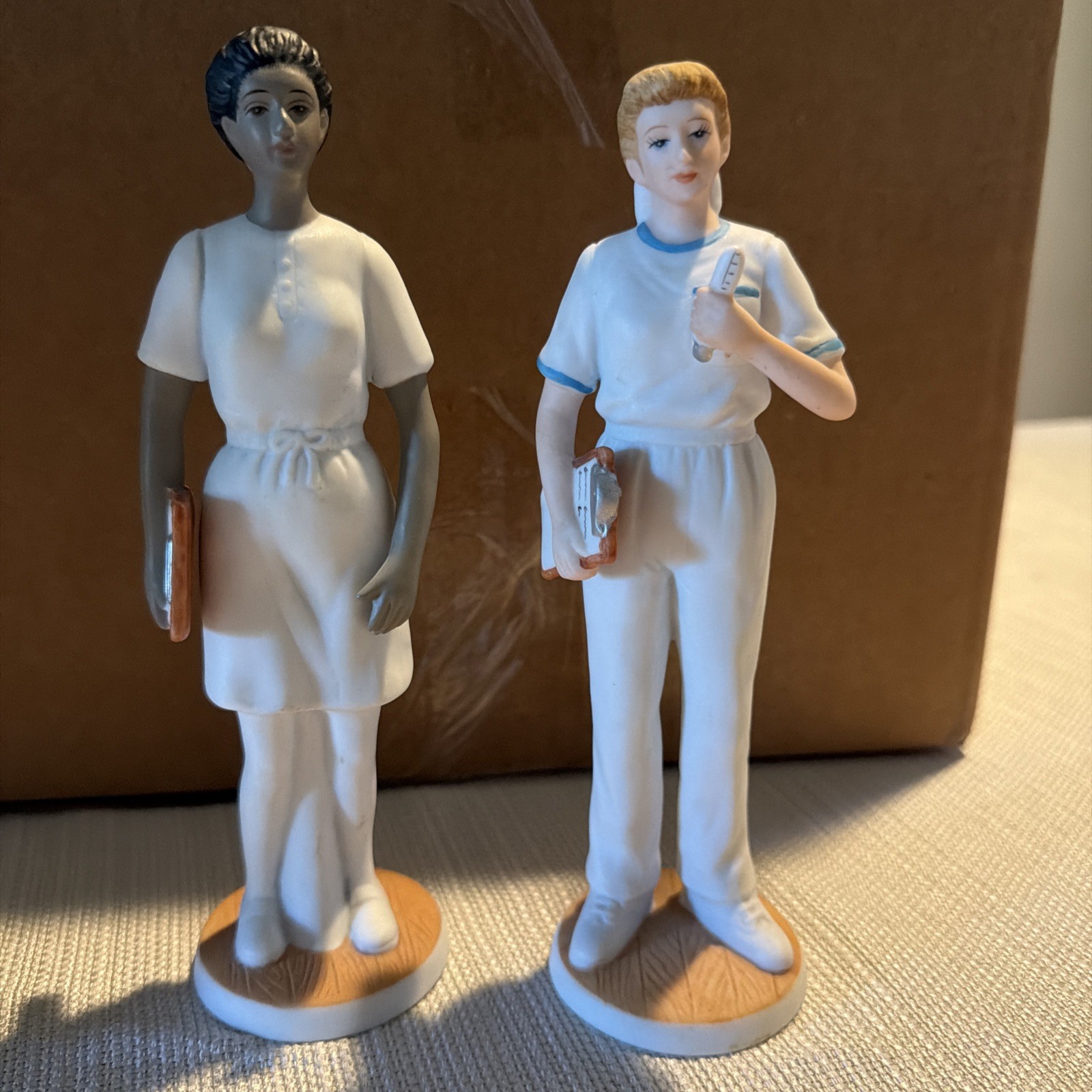 Leffon China Set of 2 Figurines Nurses Excellent Condition Vintage Collectible