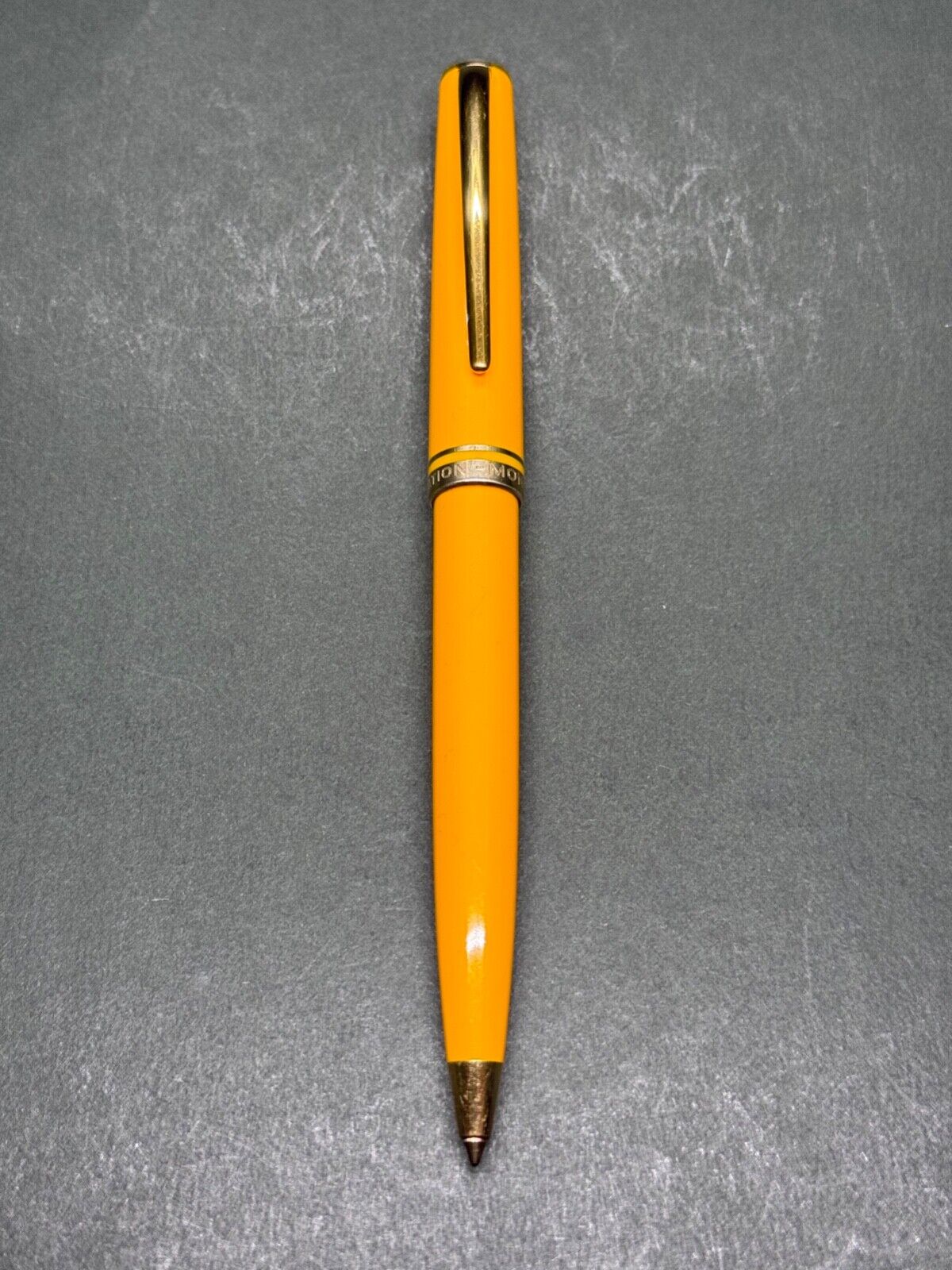 [Excellent] MONTBLANC GENERATION Yellow GT Vintage Twist Ballpoint Pen