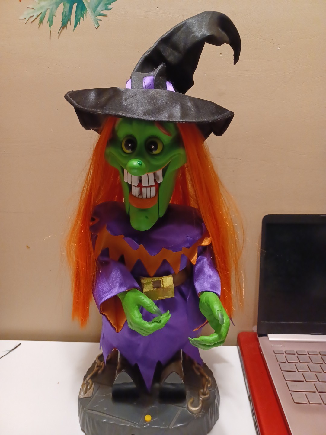 Gemmy Freaky Geeks Witch Animated Sings Evil Ways 18" Halloween Gemmy Freaky Geeks Witch Animated Sings Evil Ways 18" Halloween