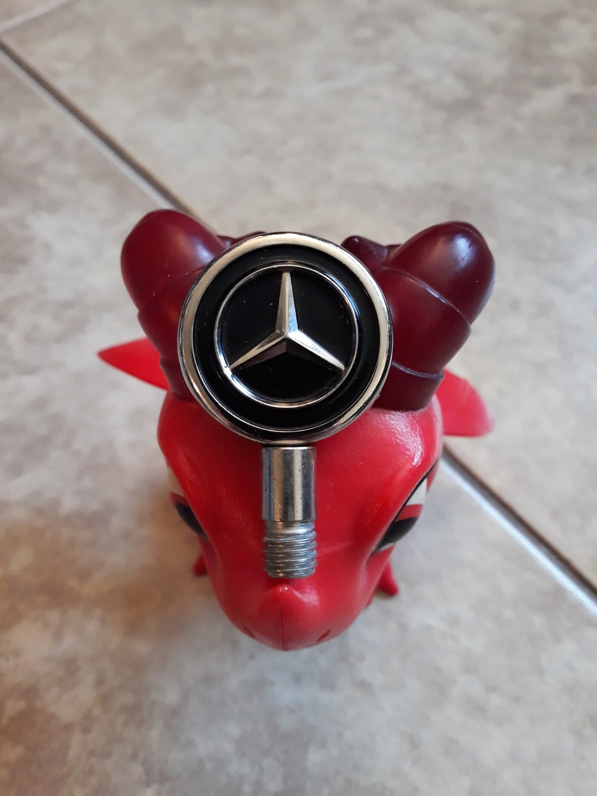 Ultra Rare Vintage Mercedes-Benz Emblem--VERY WELL MADE--FREE SHIPPING--- Ultra Rare Vintage Mercedes-Benz Emblem--VERY WELL MADE--FREE SHIPPING---