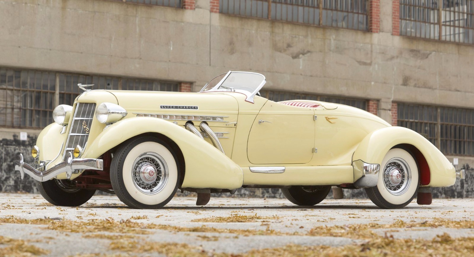 Art Deco Antique Vintage Mid-Century Modernism Modern Car Cadillac 1930 1940 Art Deco Antique Vintage Mid-Century Modernism Modern Car Cadillac 1930 1940