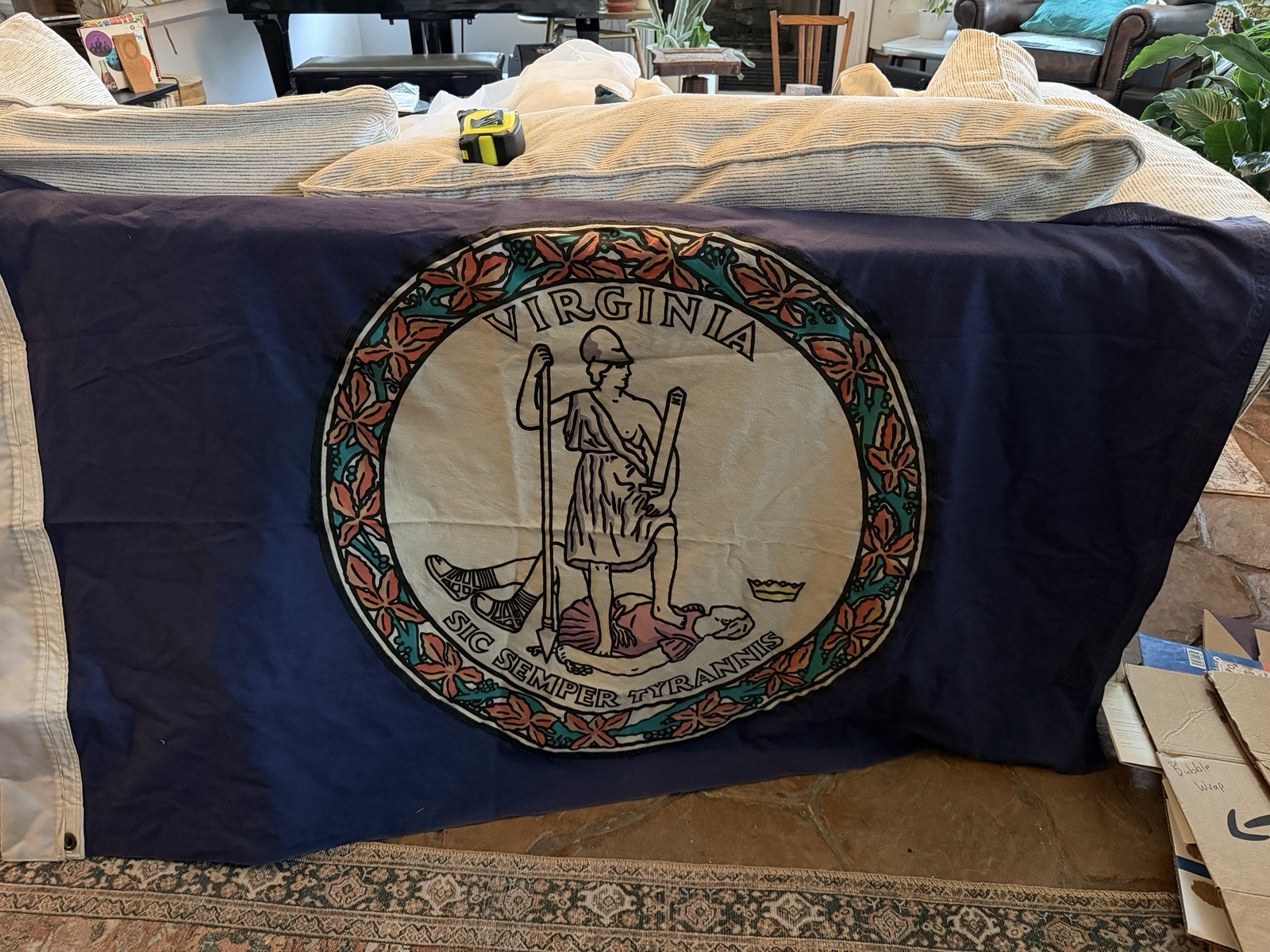 Vintage Bulldog 3' X 5' Virginia State Flag Vintage Bulldog 3' X 5' Virginia State Flag