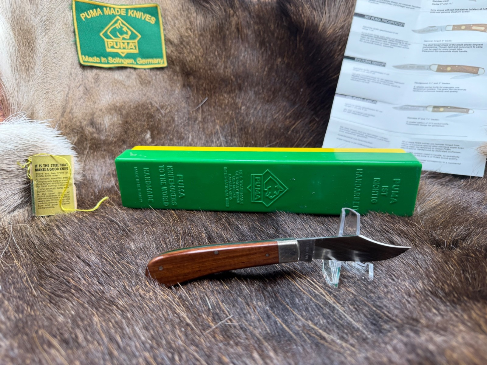 1977 Puma 667 Prospector Folder Knife & Jacaranda Handles Mint In G / Y Box Tag 1977 Puma 667 Prospector Folder Knife & Jacaranda Handles Mint In G / Y Box Tag