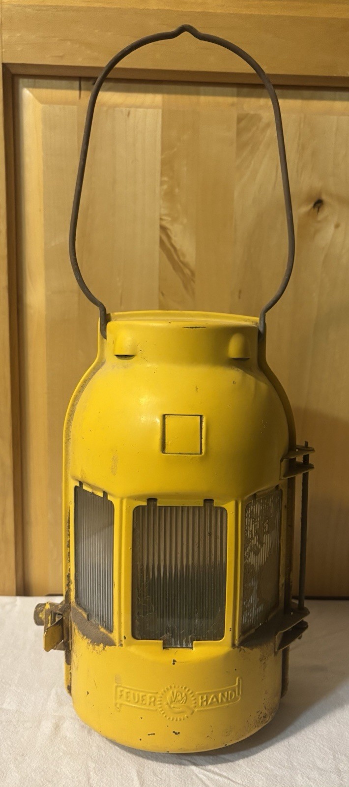 Vintage FEUERHAND CANDLE LANTERN Yellow Metal Clear Lens German Made / Cordless Vintage FEUERHAND CANDLE LANTERN Yellow Metal Clear Lens German Made / Cordless