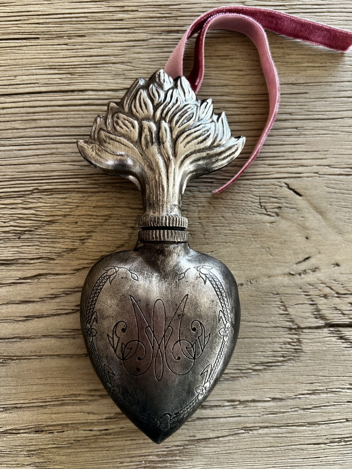 Sacred Heart Ex Voto Silver Perfume Bottle Sacred Heart Ex Voto Silver Perfume Bottle