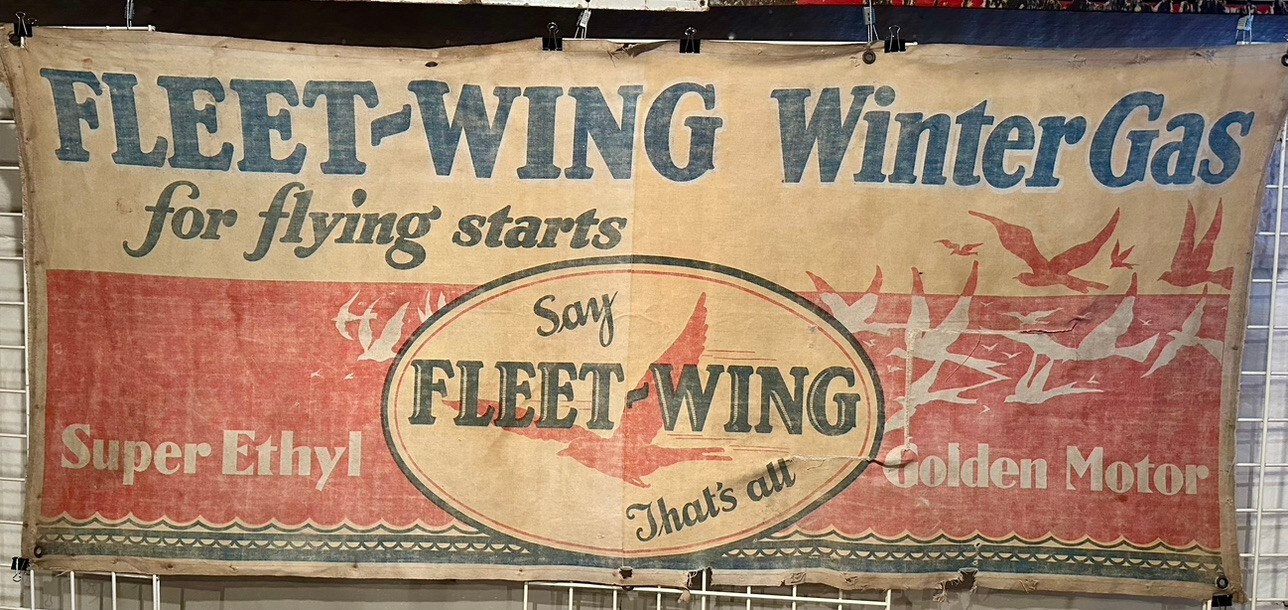 Rare FLEET-WING Winter Gas Banner, FLEET-WING Corporation, SOHIO. Rare FLEET-WING Winter Gas Banner, FLEET-WING Corporation, SOHIO.