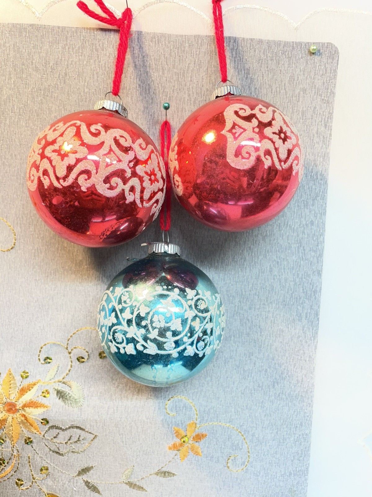 Lot of 3 Vintage Shiny Brite Ornaments, Stenciled, Mica Lot of 3 Vintage Shiny Brite Ornaments, Stenciled, Mica