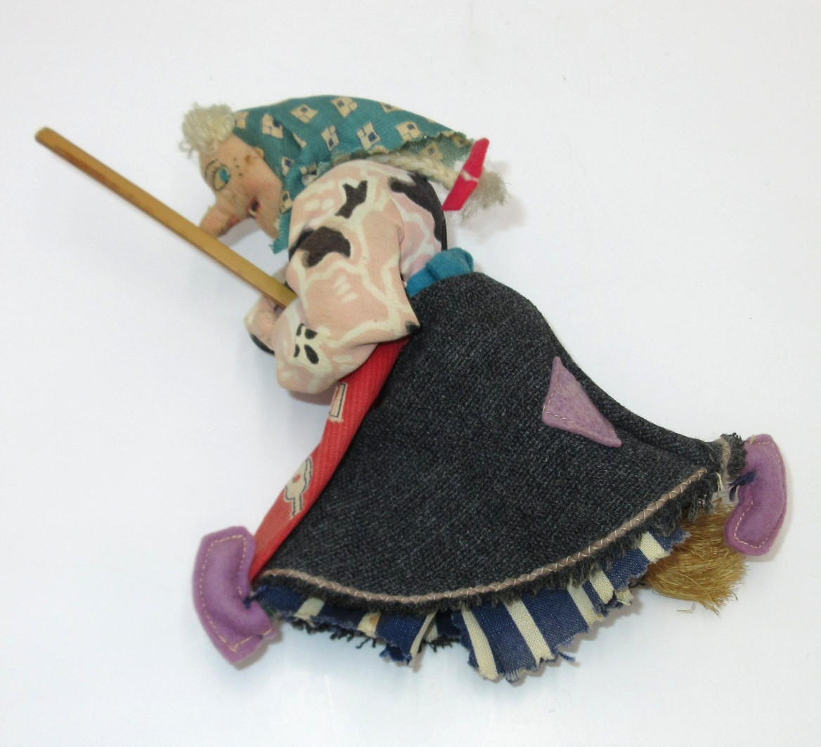 Vintage Handmade Kitchen Witch Cloth Doll Folk Art Good Luck Baba Yaga Halloween Vintage Handmade Kitchen Witch Cloth Doll Folk Art Good Luck Baba Yaga Halloween