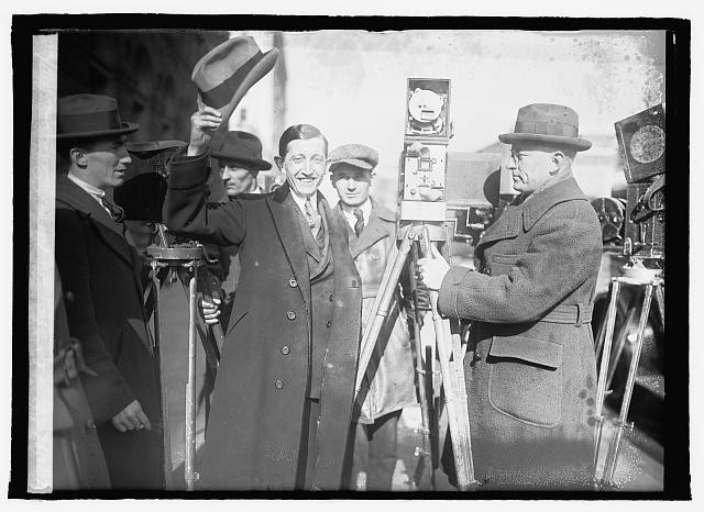 Photo:Will Hays with Movie Camera January 14 1922