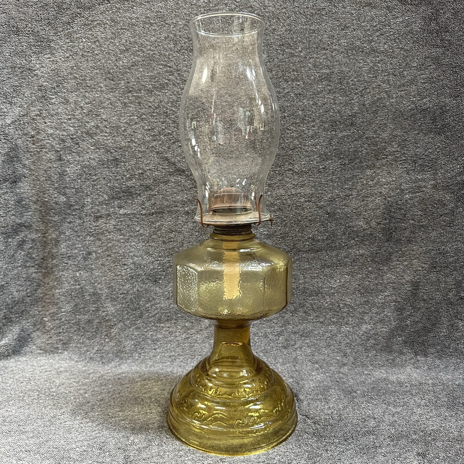 VTG Bartlett Collins Amber Glass Kerosene Oil Lamp Hurricane Chimney 18” VTG Bartlett Collins Amber Glass Kerosene Oil Lamp Hurricane Chimney 18”