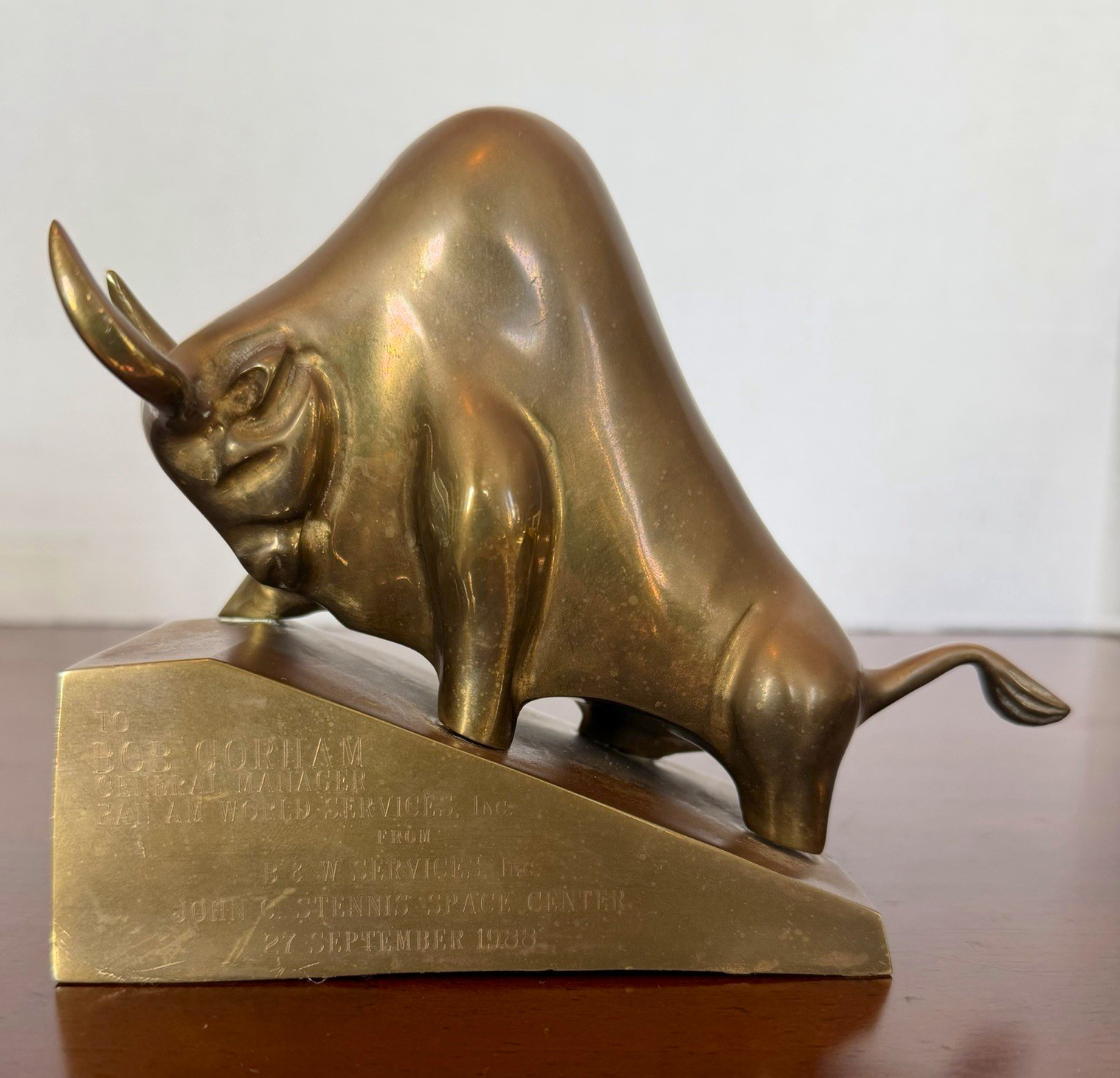 Vintage Brass Bull Award from 1988 - NASA - Pan Am World Services - Bookend? Vintage Brass Bull Award from 1988 - NASA - Pan Am World Services - Bookend?