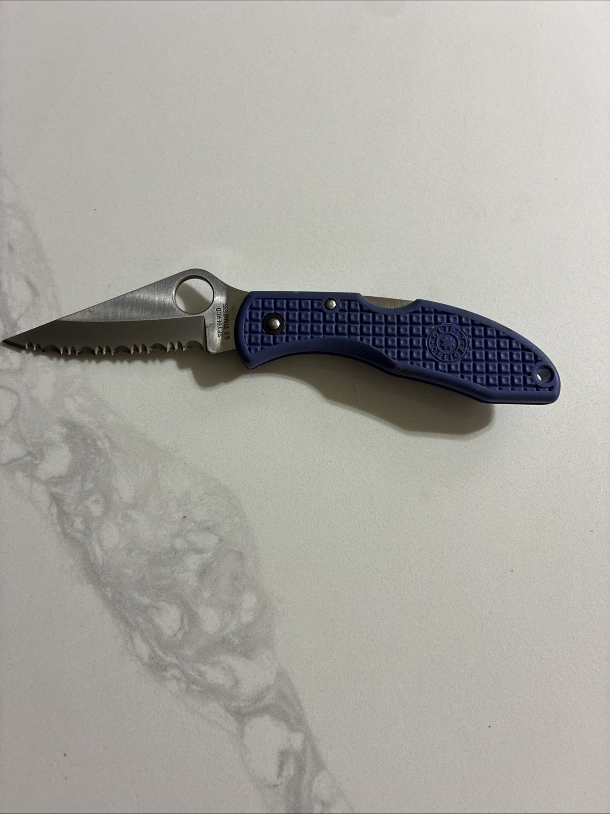 Vintage Very Scarce Spyderco G-2 Clip-it Delica Model with the Blue Handles Vintage Very Scarce Spyderco G-2 Clip-it Delica Model with the Blue Handles
