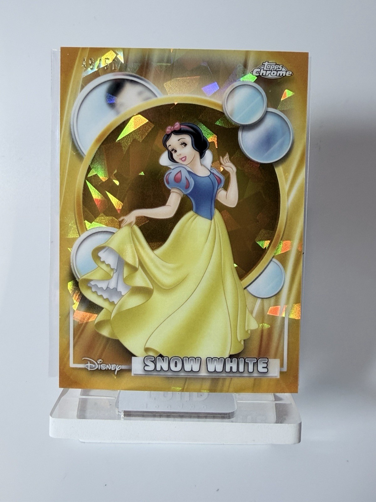 2026 Topps Chrome Sapphire Disney Snow White #1 Gold Refractor /50 2026 Topps Chrome Sapphire Disney Snow White #1 Gold Refractor /50