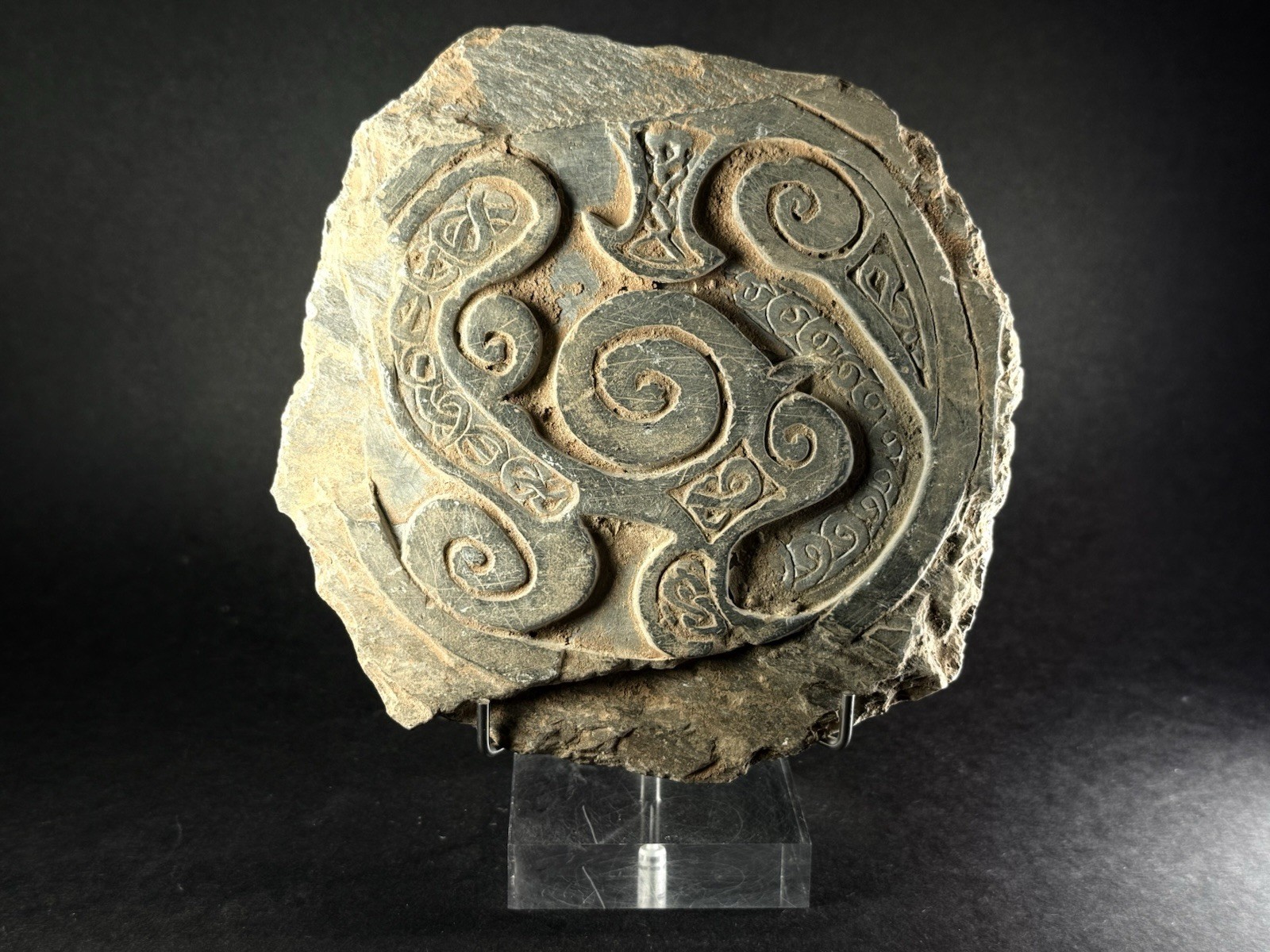 INCREDIBLY RARE BEAUTIFULLY CARVED ANCIENT CELTIC STONE FRAGMENT - CA 700-900 CE INCREDIBLY RARE BEAUTIFULLY CARVED ANCIENT CELTIC STONE FRAGMENT - CA 700-900 CE