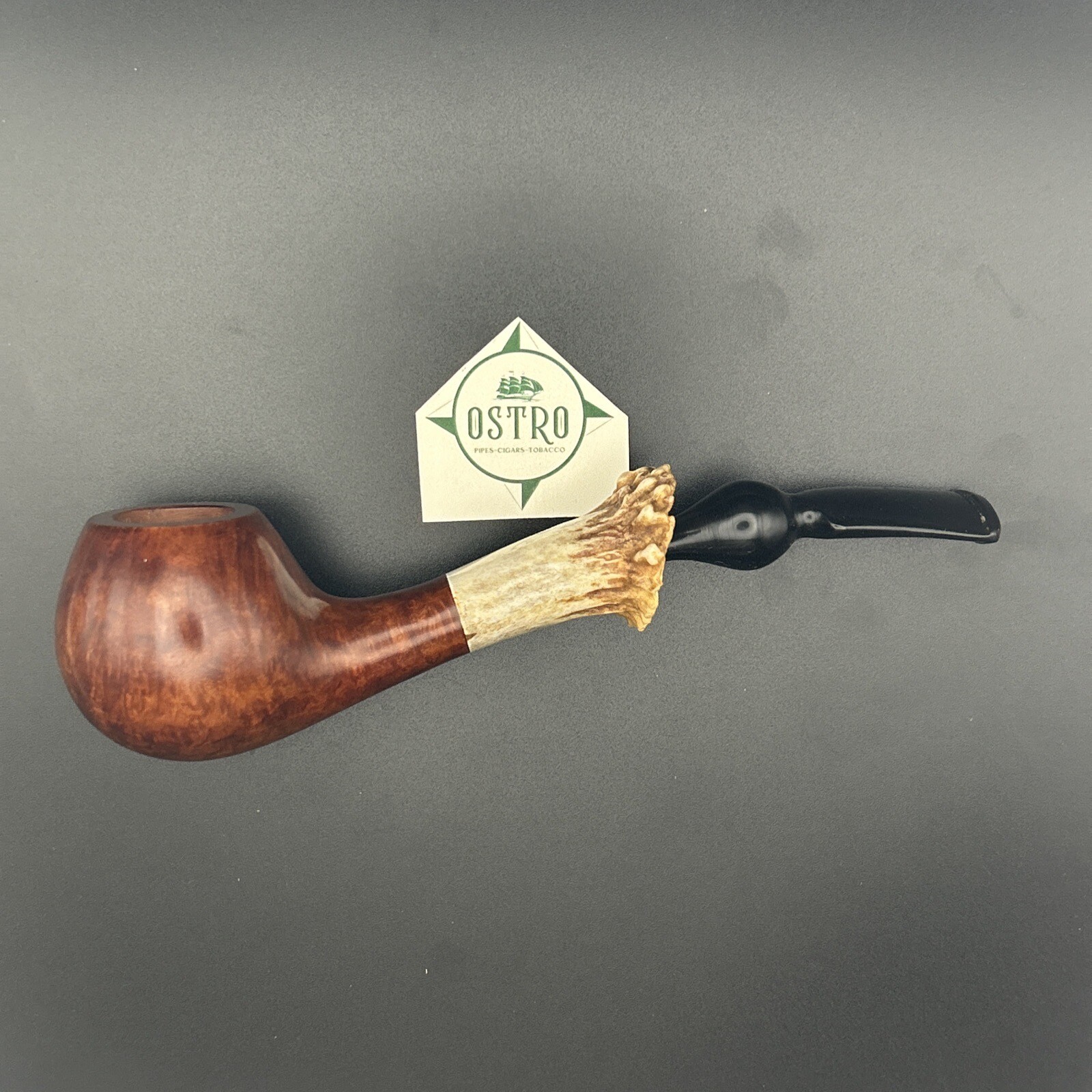 Sam Learned, Hunter, Superior w Wild Stag Antler Shank, Estate Pipe UNSMOKED Sam Learned, Hunter, Superior w Wild Stag Antler Shank, Estate Pipe UNSMOKED