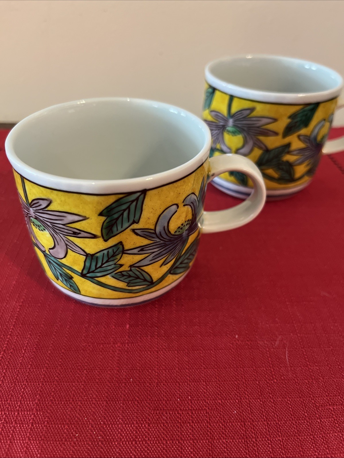 Kutani Cups