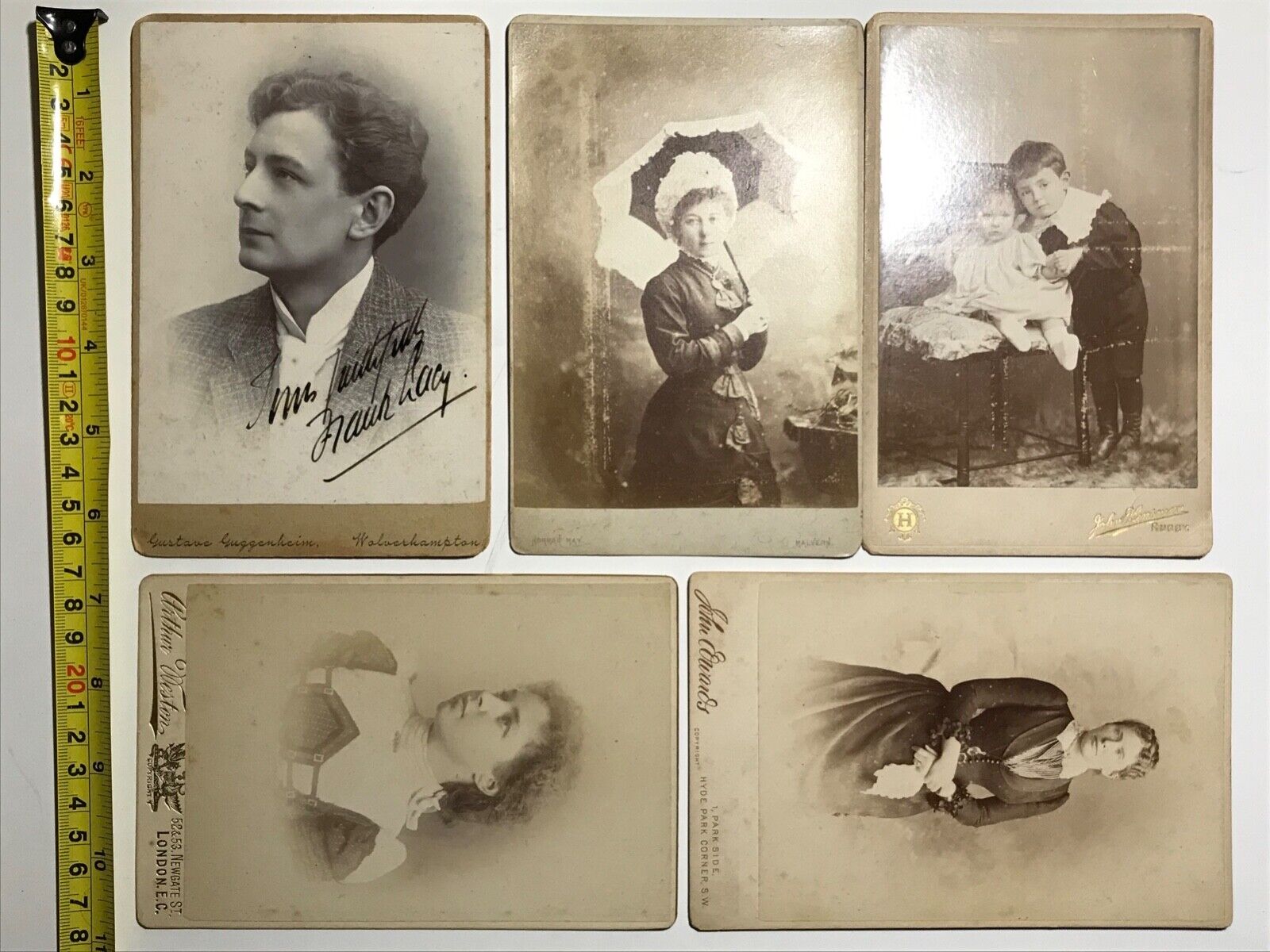 FIVE VICTORIAN/EDWARDIAN CABINET PORTRAIT AND FAMILY PHOTOS 