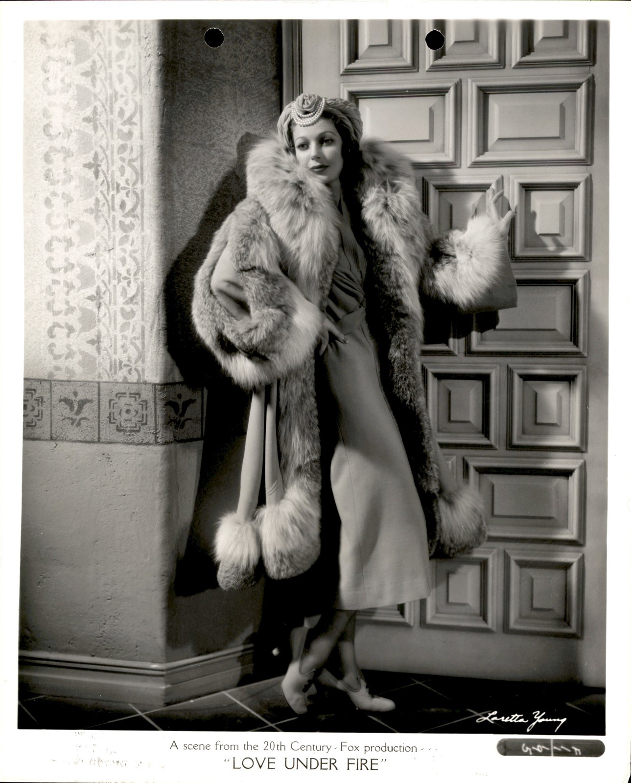 LMPE45 Original Photo LORETTA YOUNG LYNX FUR GLAMOUR SHOT 1937 "LOVE UNDER FIRE" LMPE45 Original Photo LORETTA YOUNG LYNX FUR GLAMOUR SHOT 1937 "LOVE UNDER FIRE"