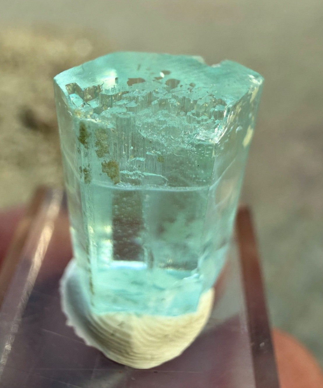 Top Quality Sky Blue Aquamarine Transparent and Terminated Crystal 15 CTS