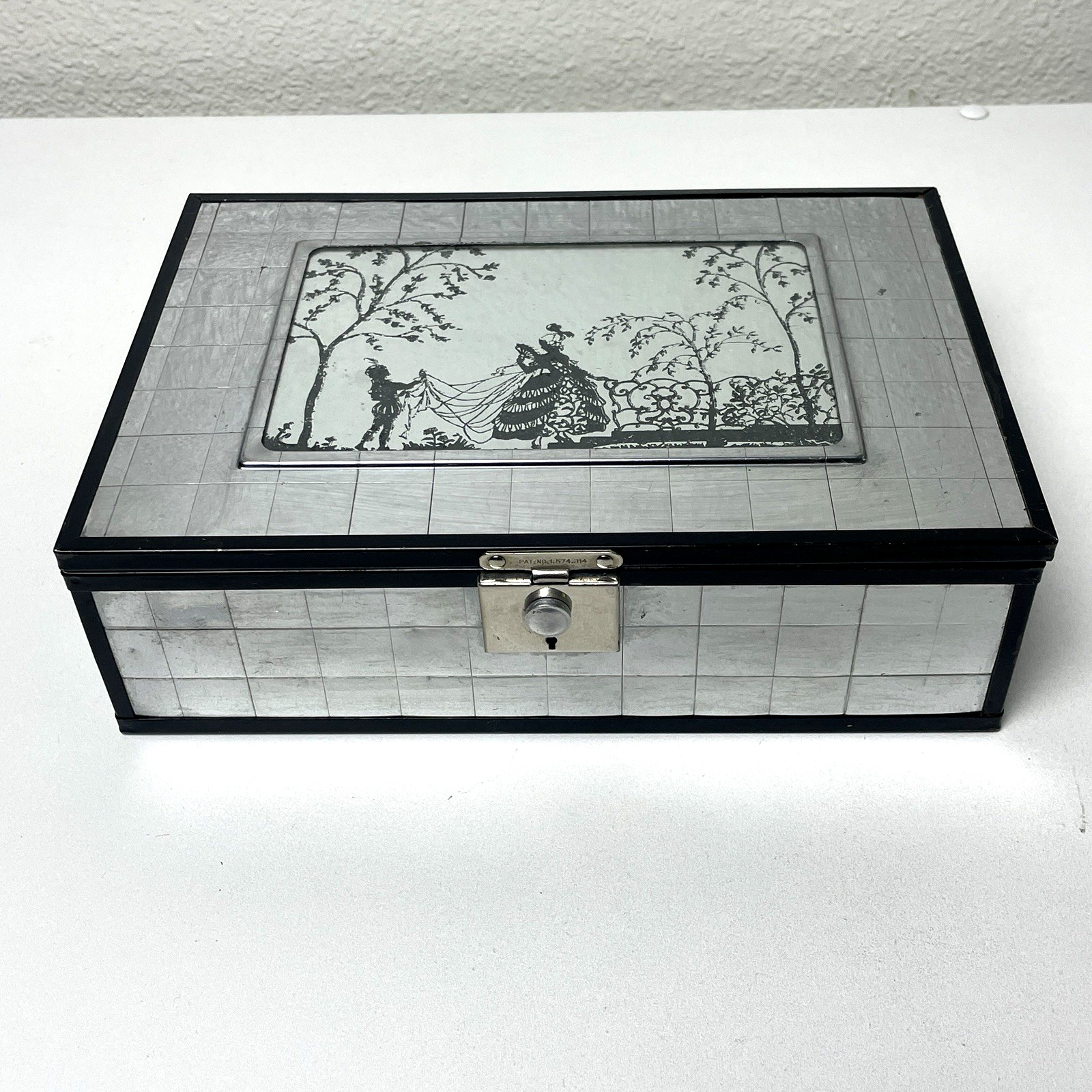 Antique Art Deco Chromium Mirrored Cigar Box Jewelry Vanity Box 1926 Patent